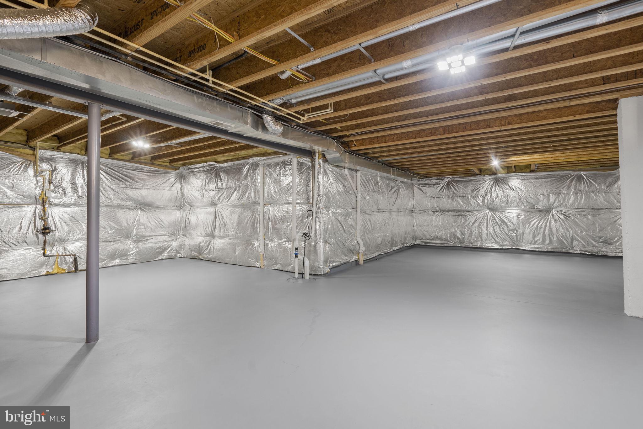 THE VISTAS AT WOODCLIFFE PARK - Residential