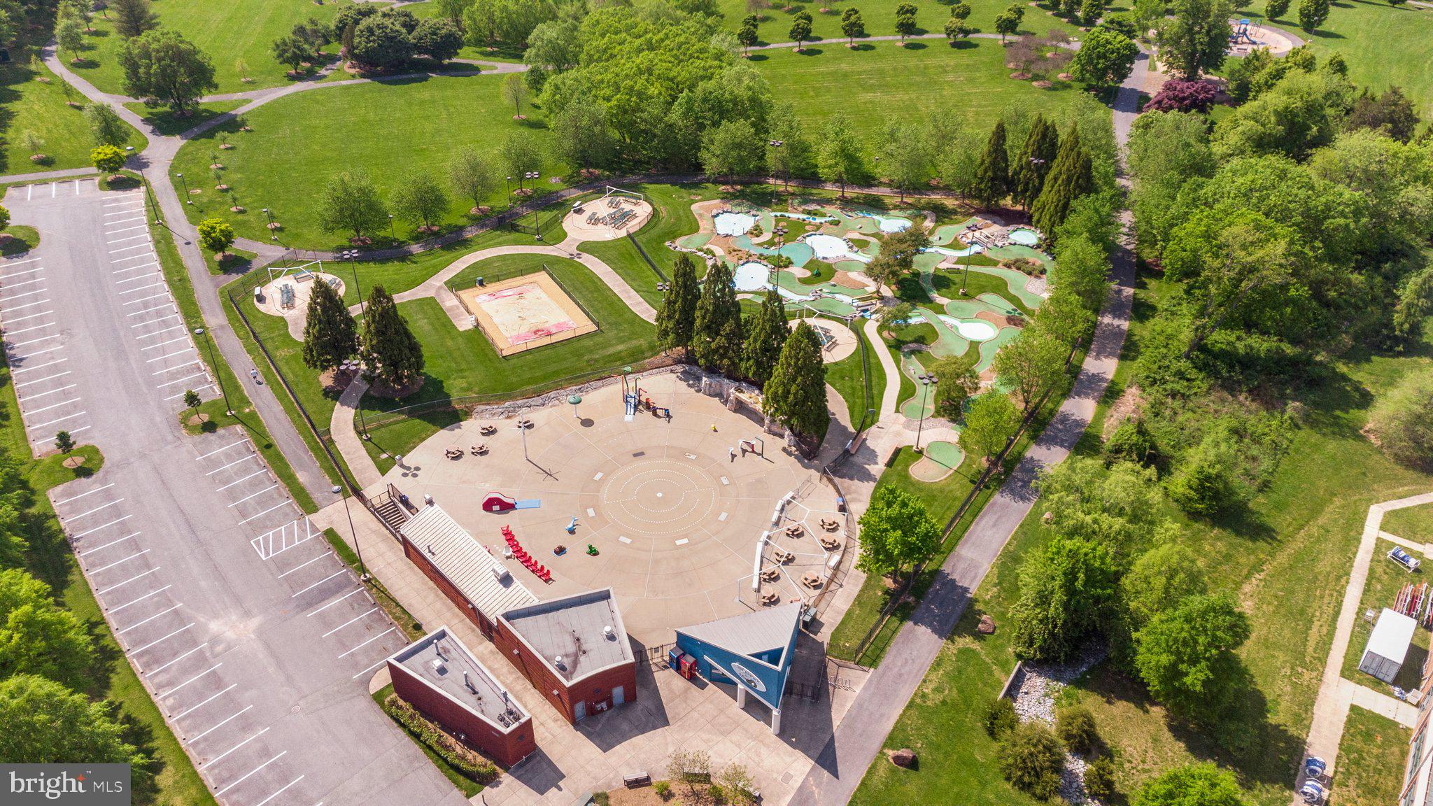 THE VISTAS AT WOODCLIFFE PARK - Residential