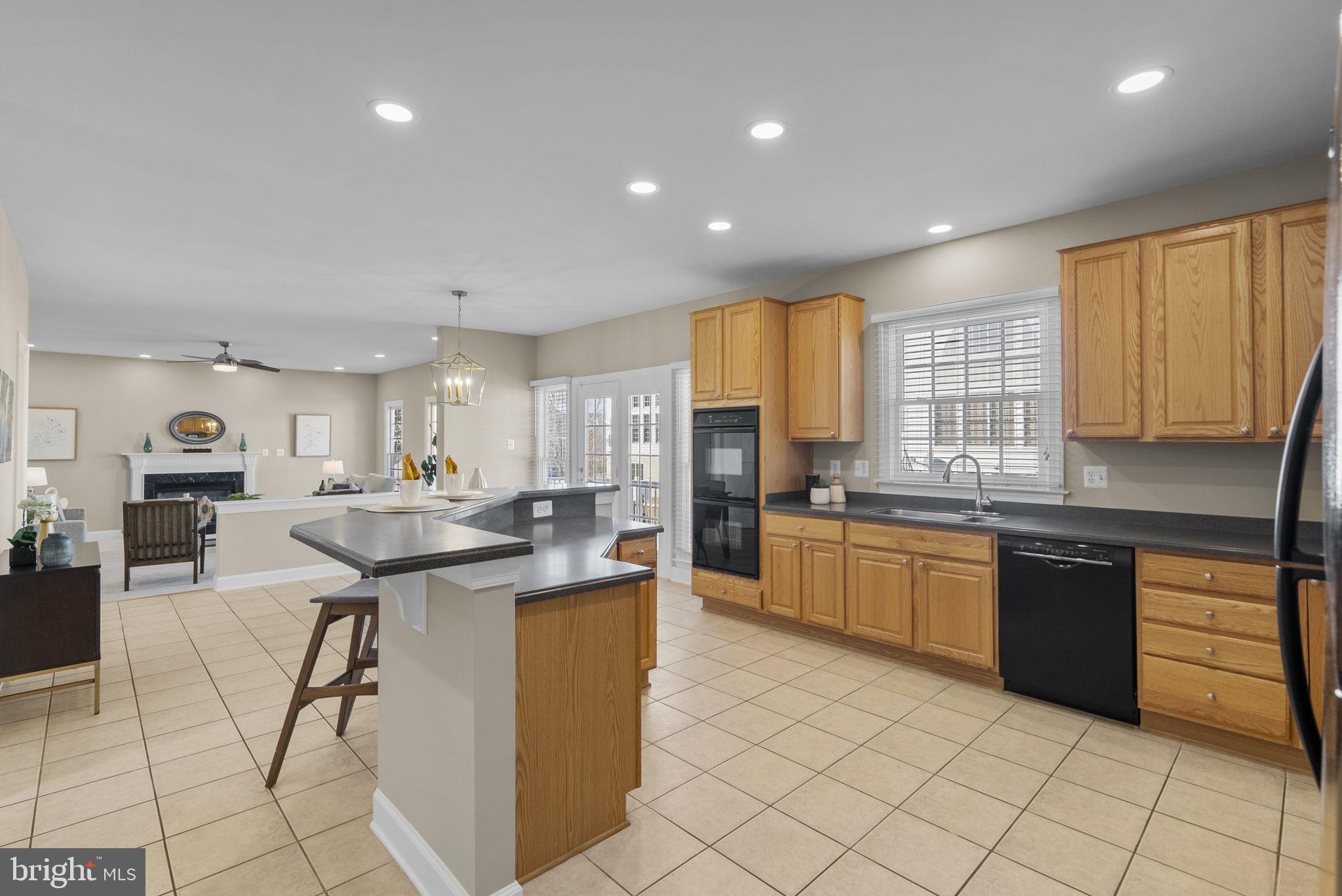 THE VISTAS AT WOODCLIFFE PARK - Residential