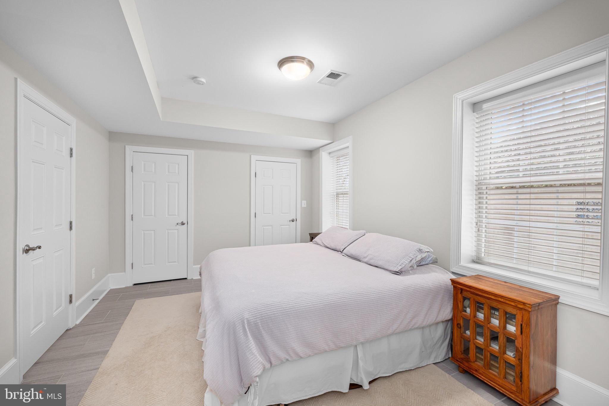 FALLVIEW PARK - Residential