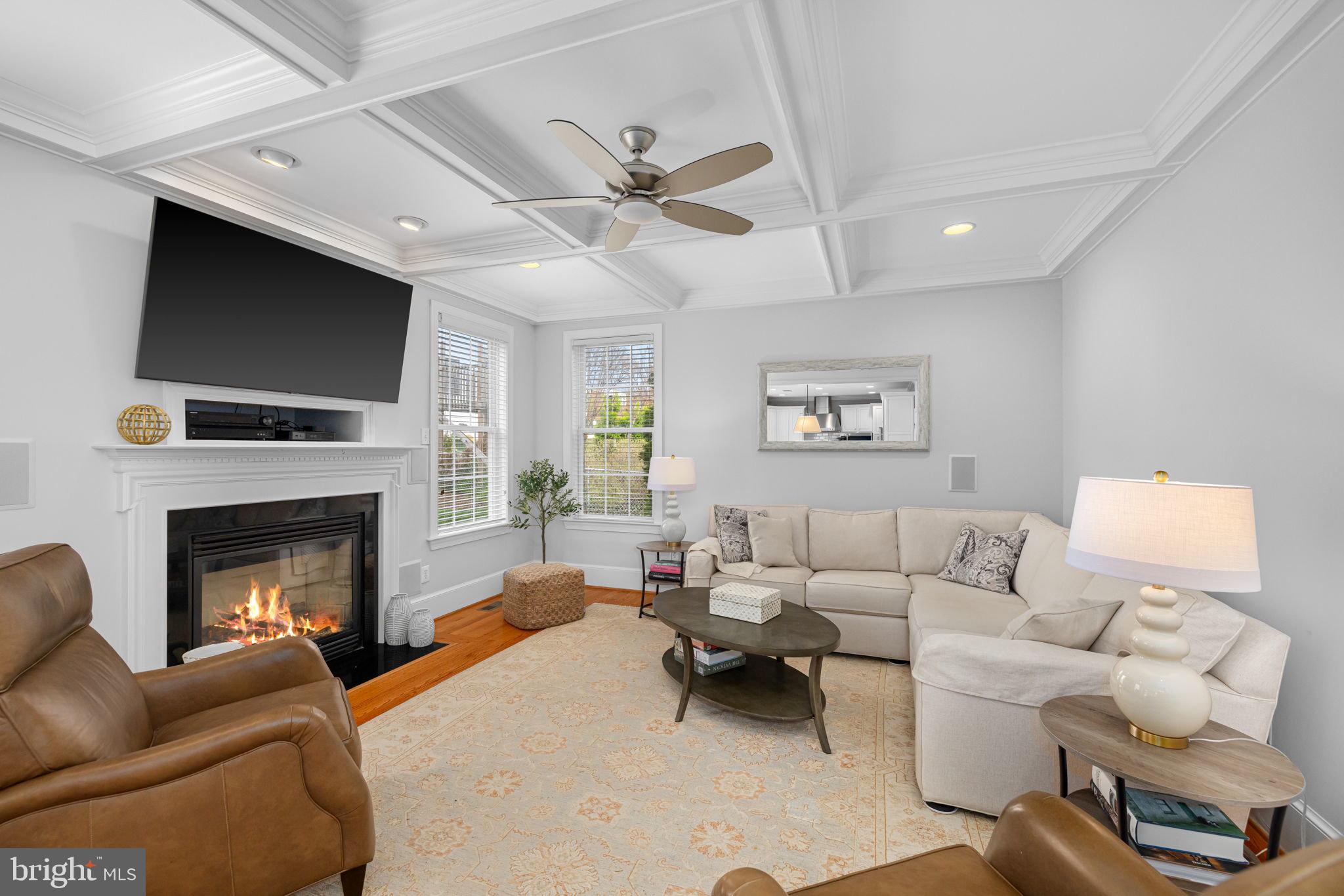 FALLVIEW PARK - Residential