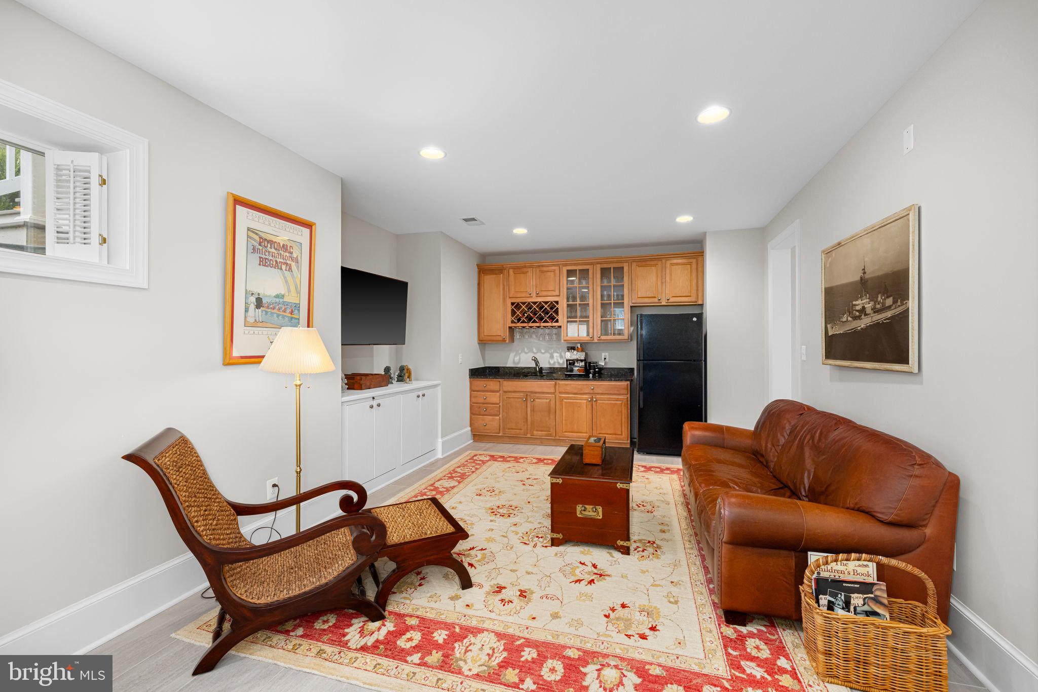 FALLVIEW PARK - Residential