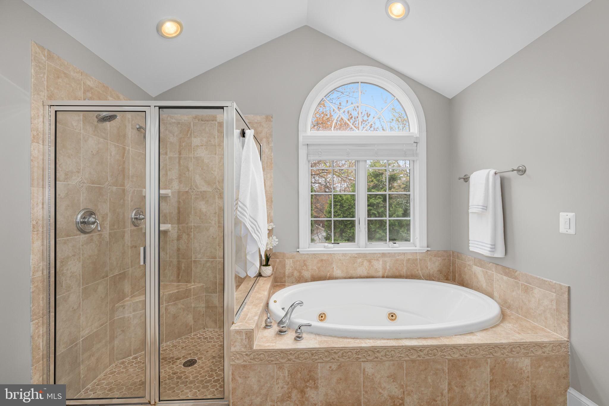 FALLVIEW PARK - Residential