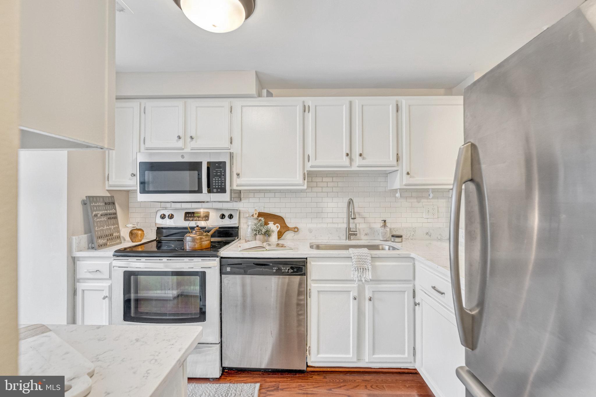 WHISPERWOOD - Residential