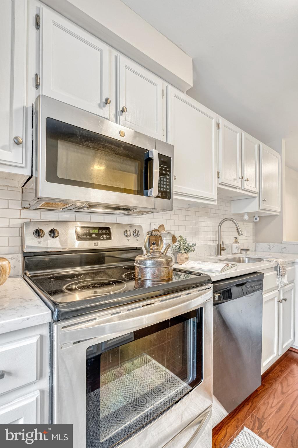 WHISPERWOOD - Residential