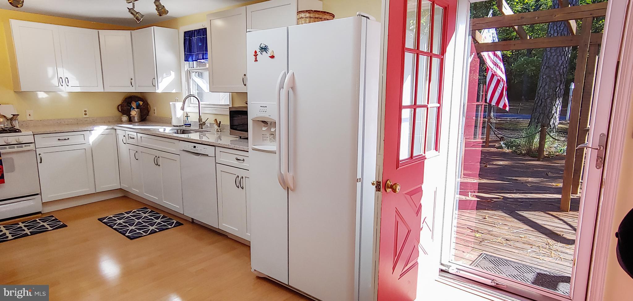 TALL TIMBERS - Residential