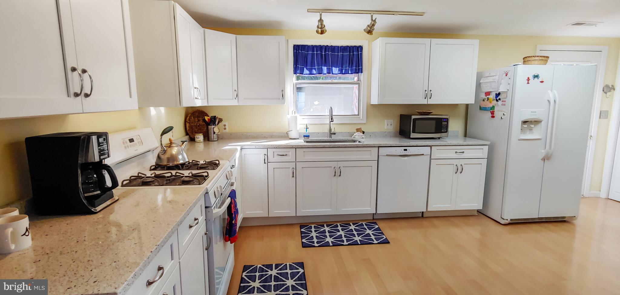 TALL TIMBERS - Residential