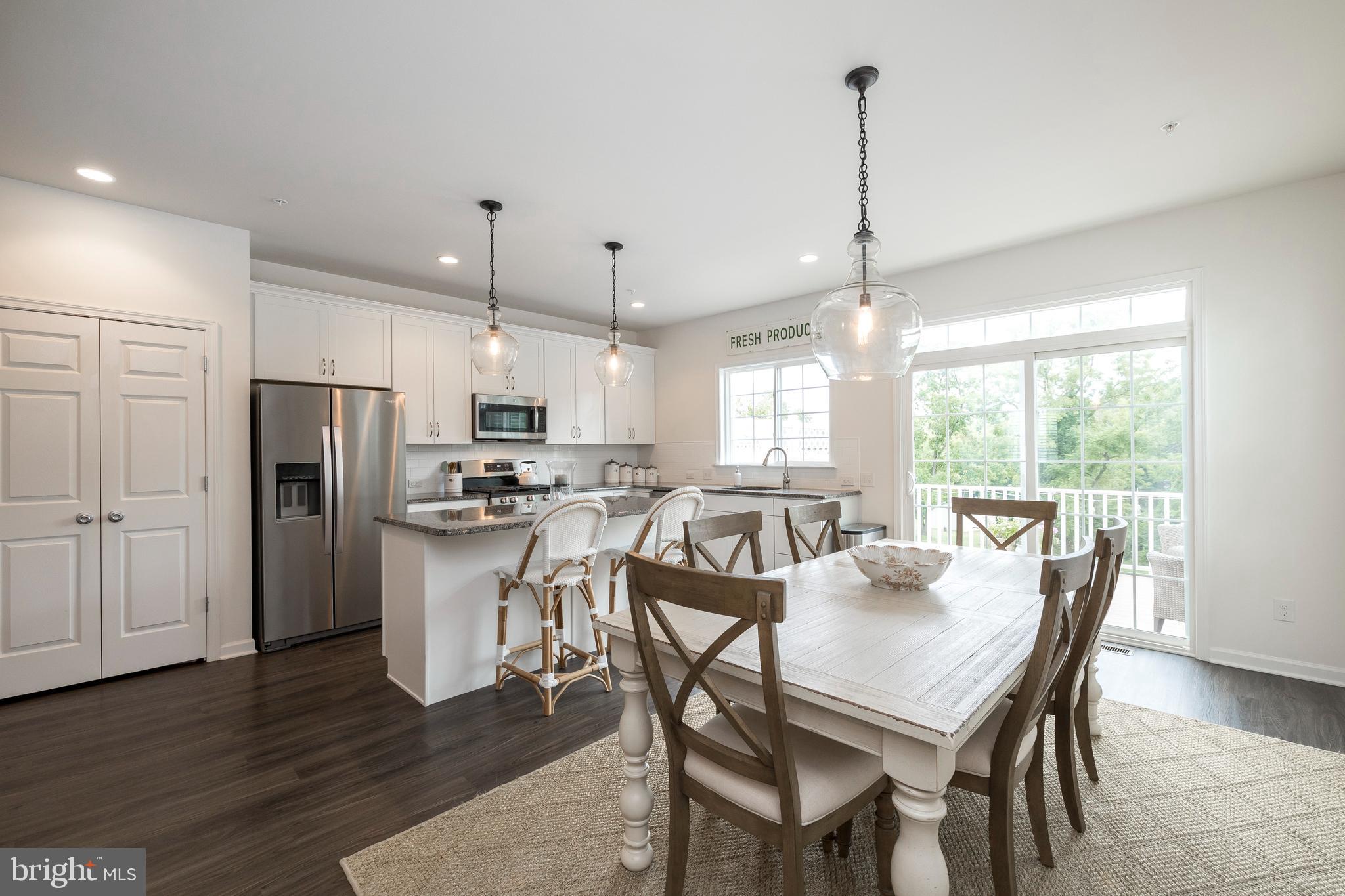 COLLEGEVILLE WALK - Residential