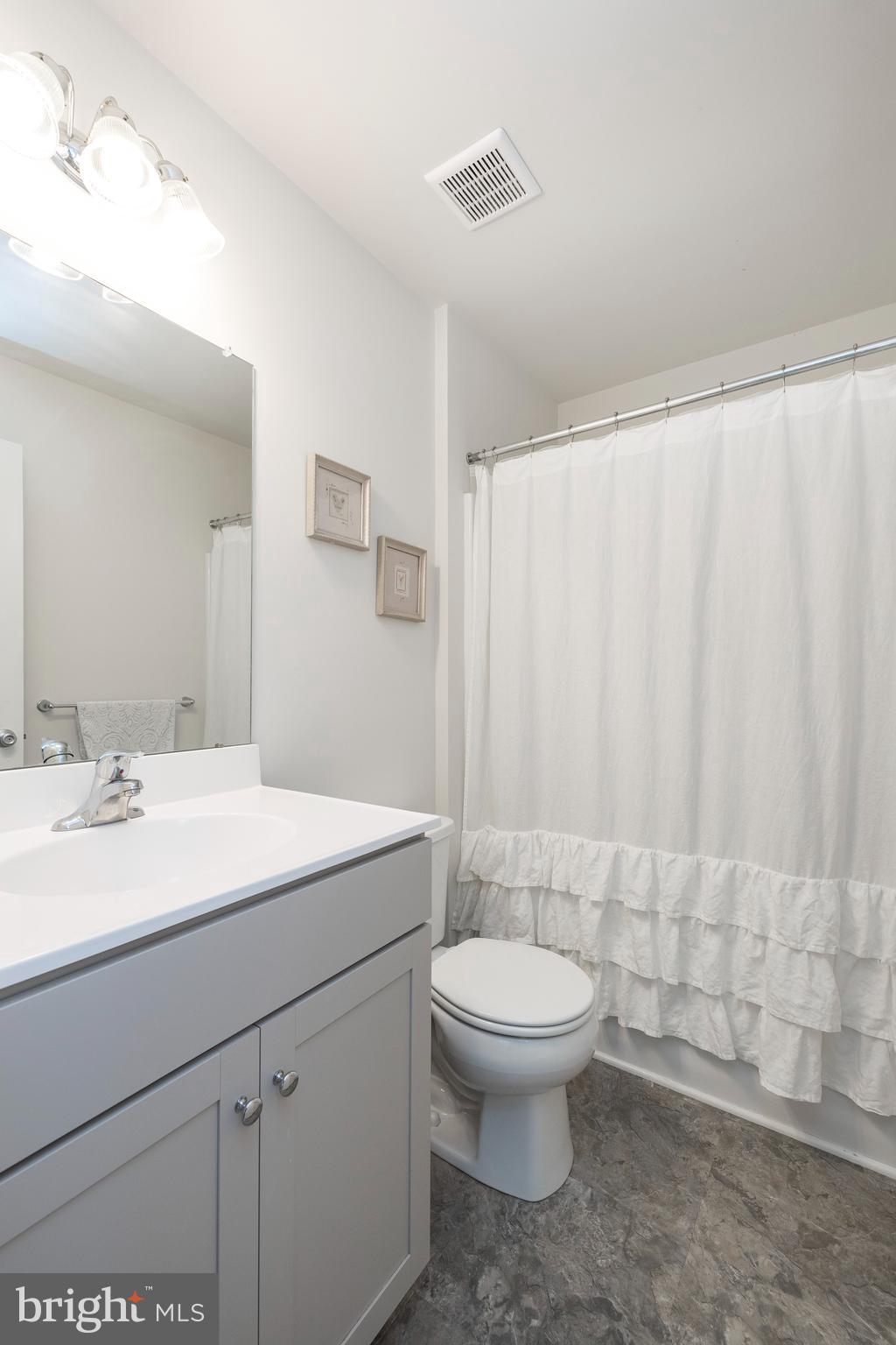 COLLEGEVILLE WALK - Residential