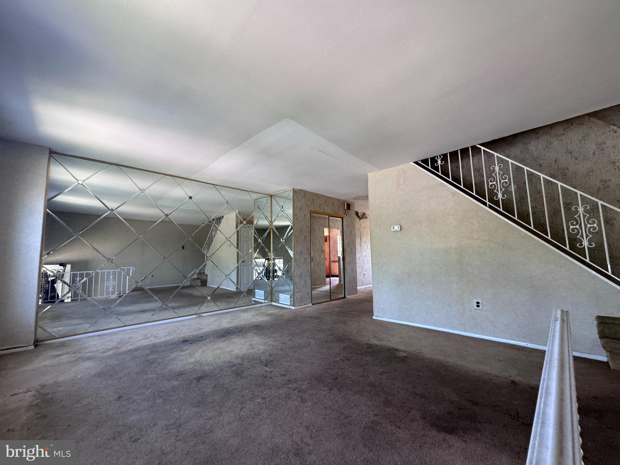 8104 LINDBERGH BOULEVARD