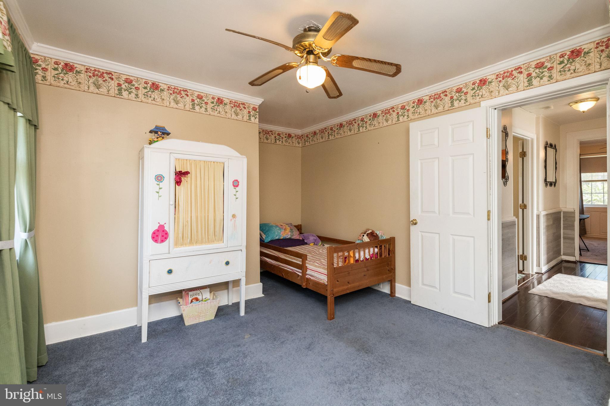 LAKE WALKER - Residential