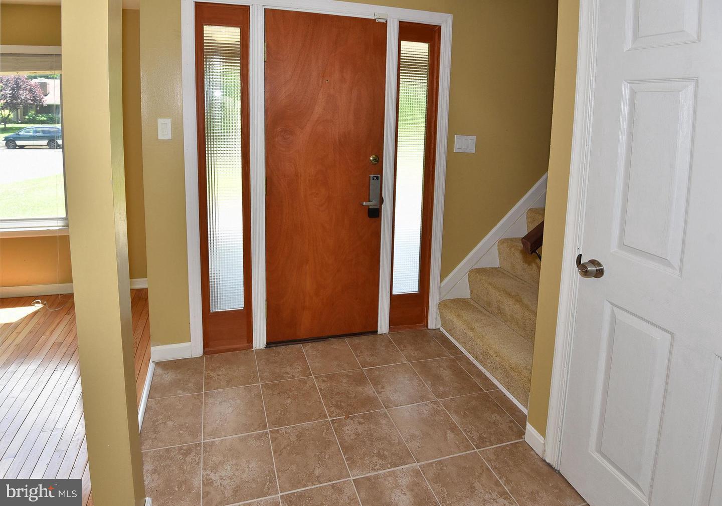 RAMBLING HILLS - Residential