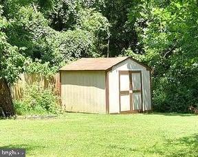 RAMBLING HILLS - Residential