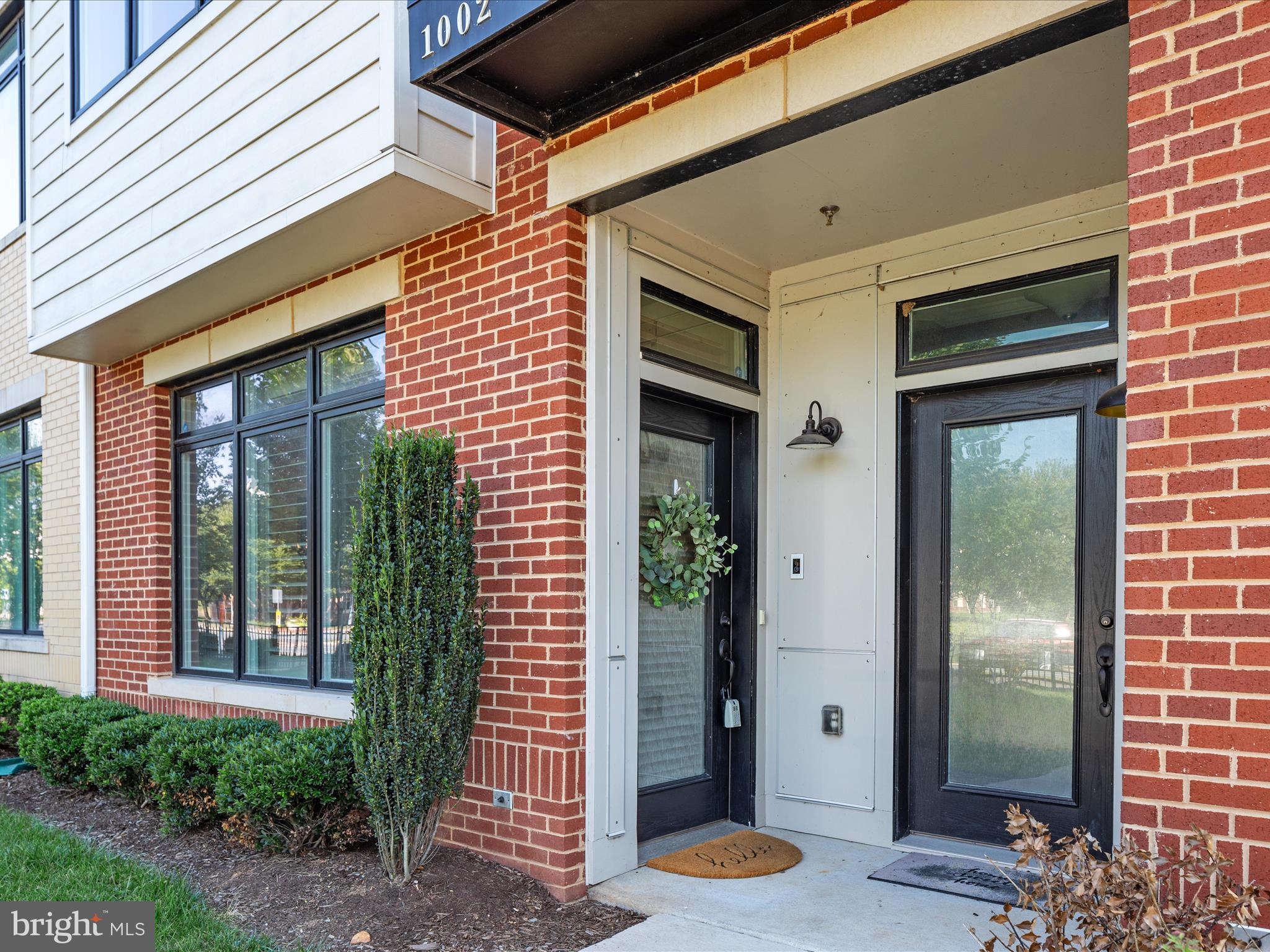 LOFTS AT VILLAGE WALK - Residential
