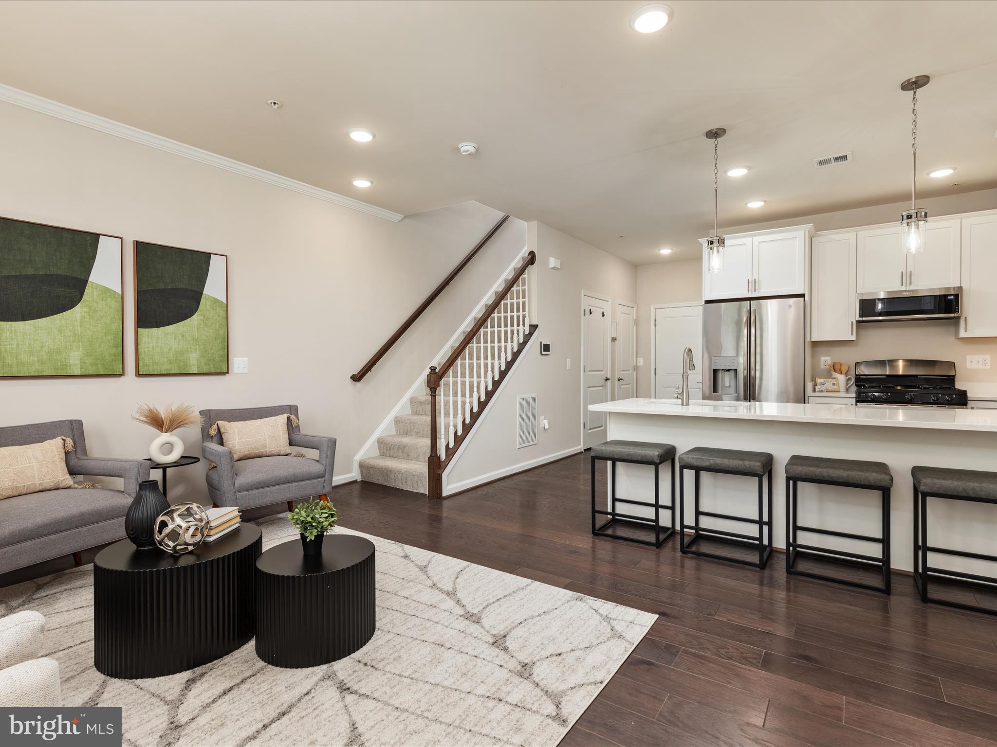 LOFTS AT VILLAGE WALK - Residential