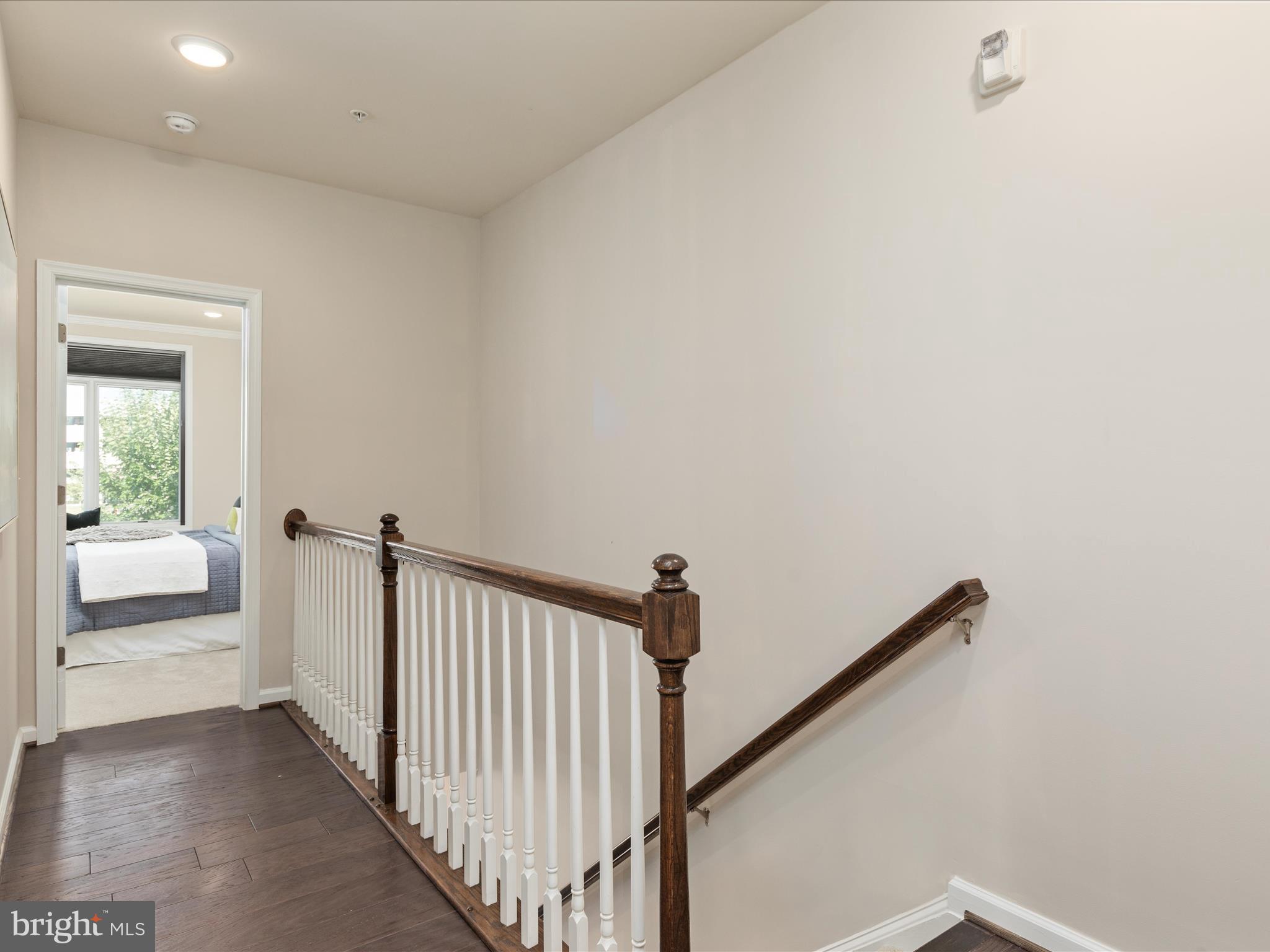 LOFTS AT VILLAGE WALK - Residential