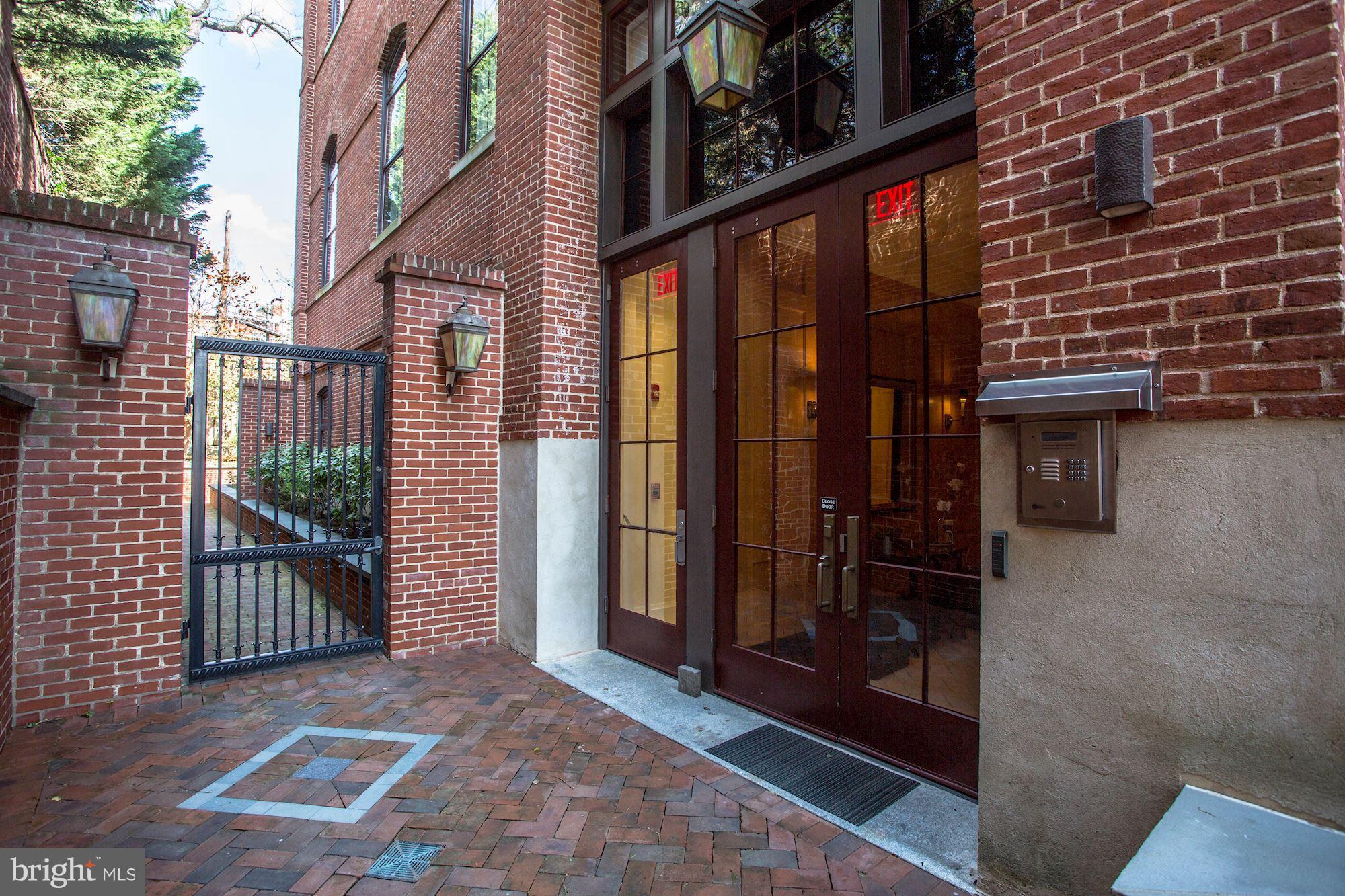 GEORGETOWN - Residential