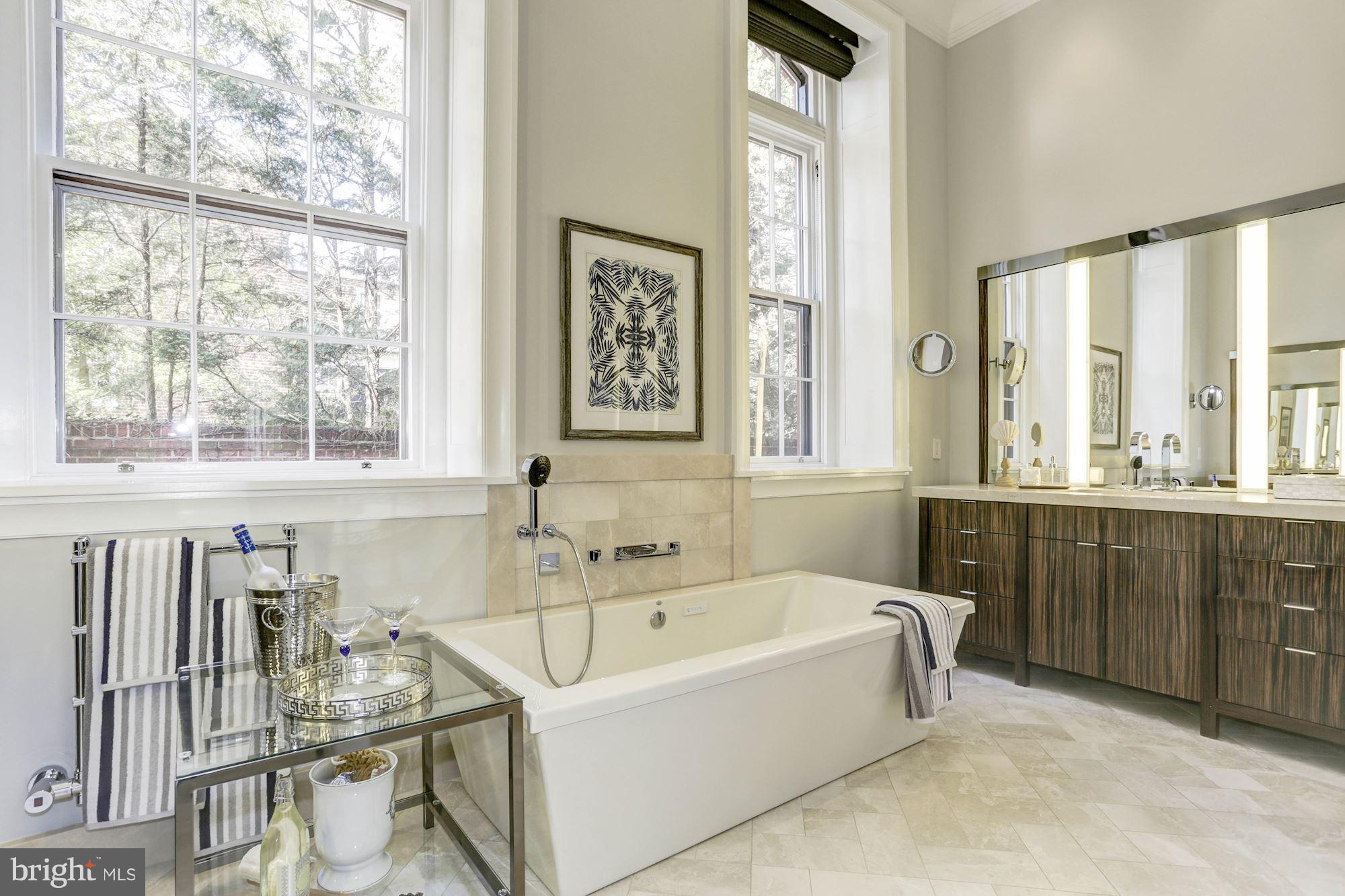 GEORGETOWN - Residential