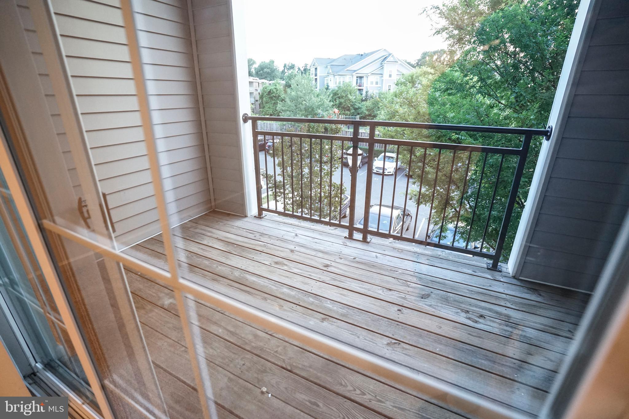 THE ADDISON AT ST PAUL - Residential Lease