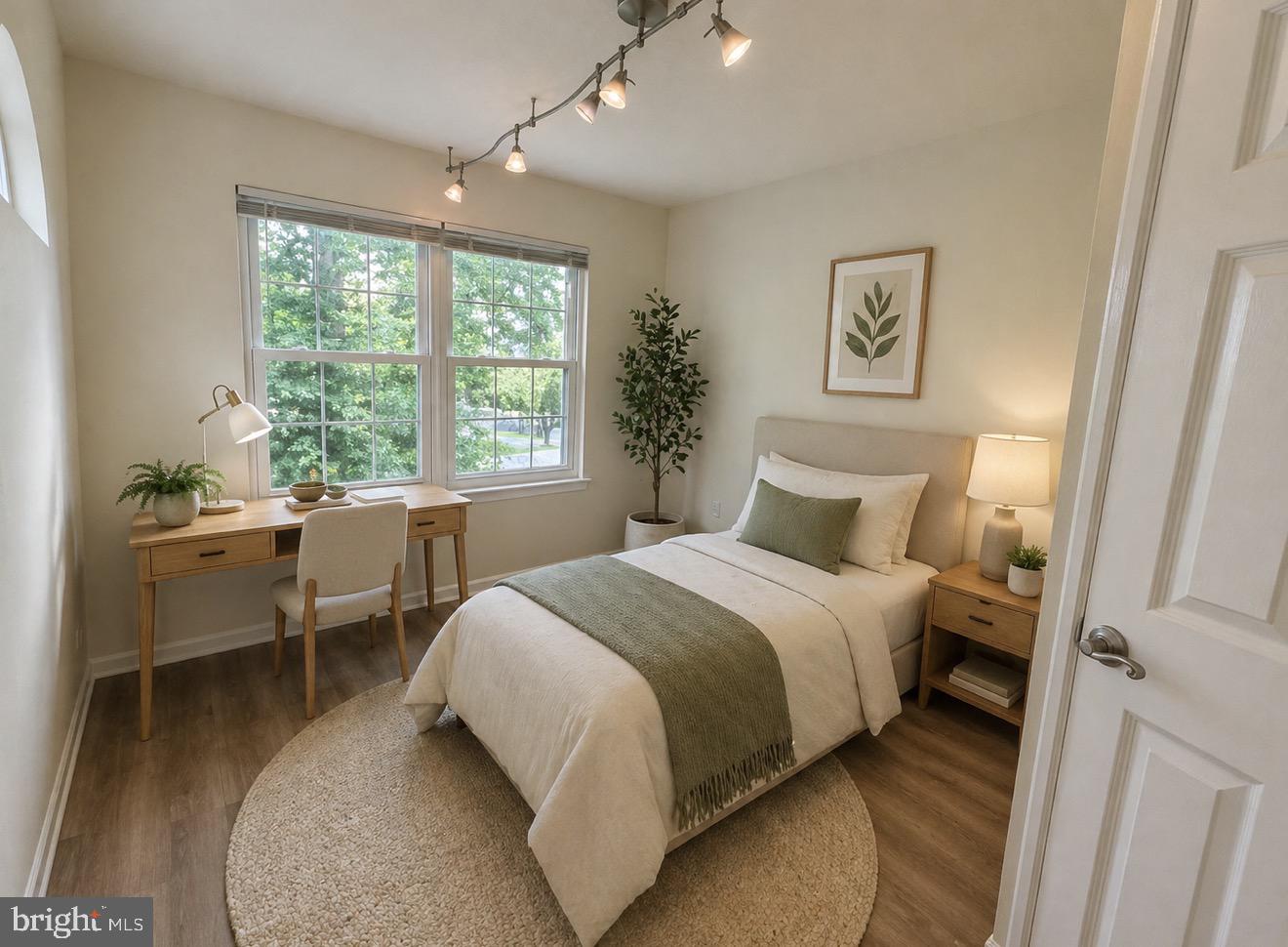 VILLAGE SHIRES - Residential