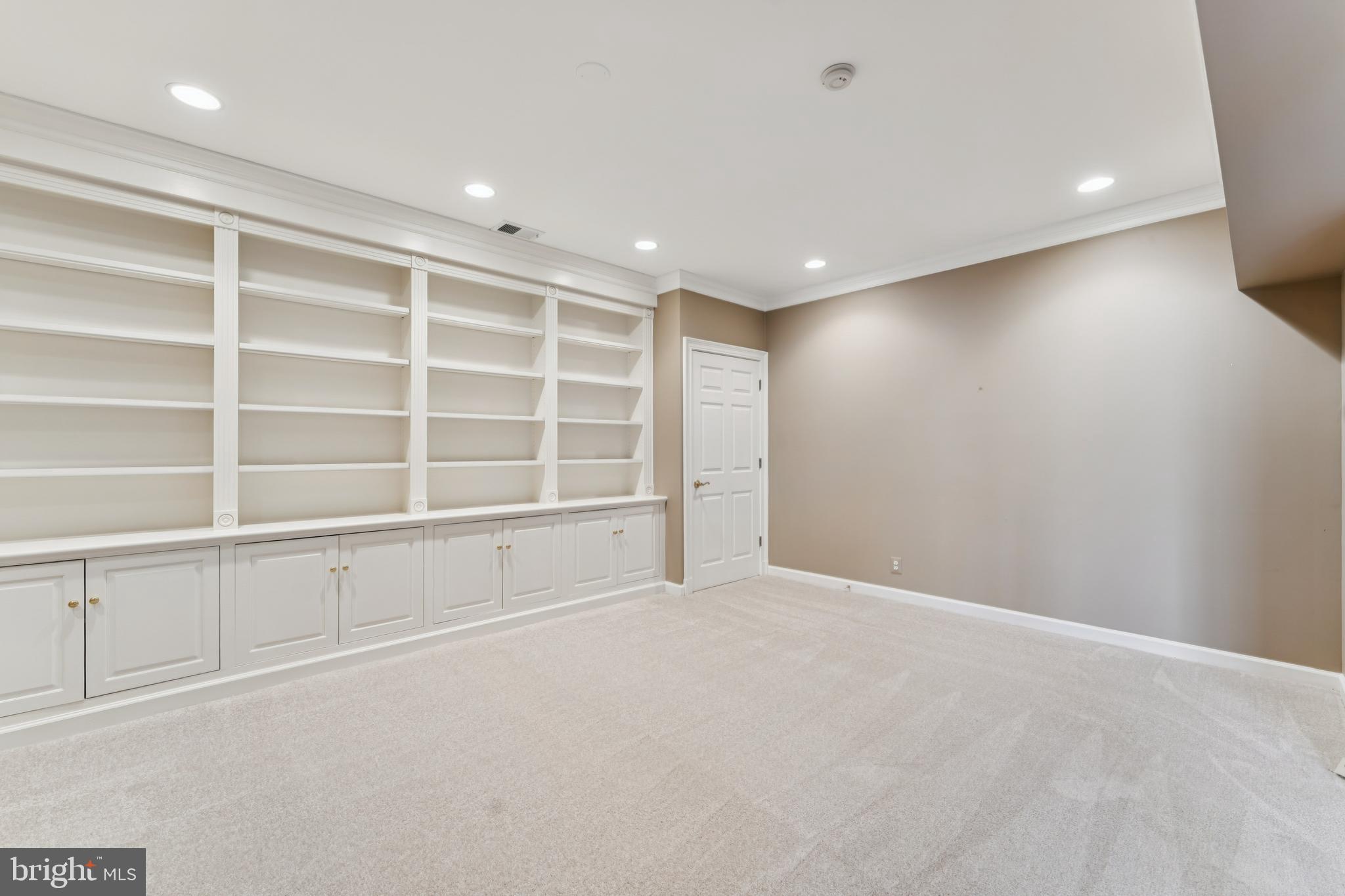 DEVEREUX STATION - Residential