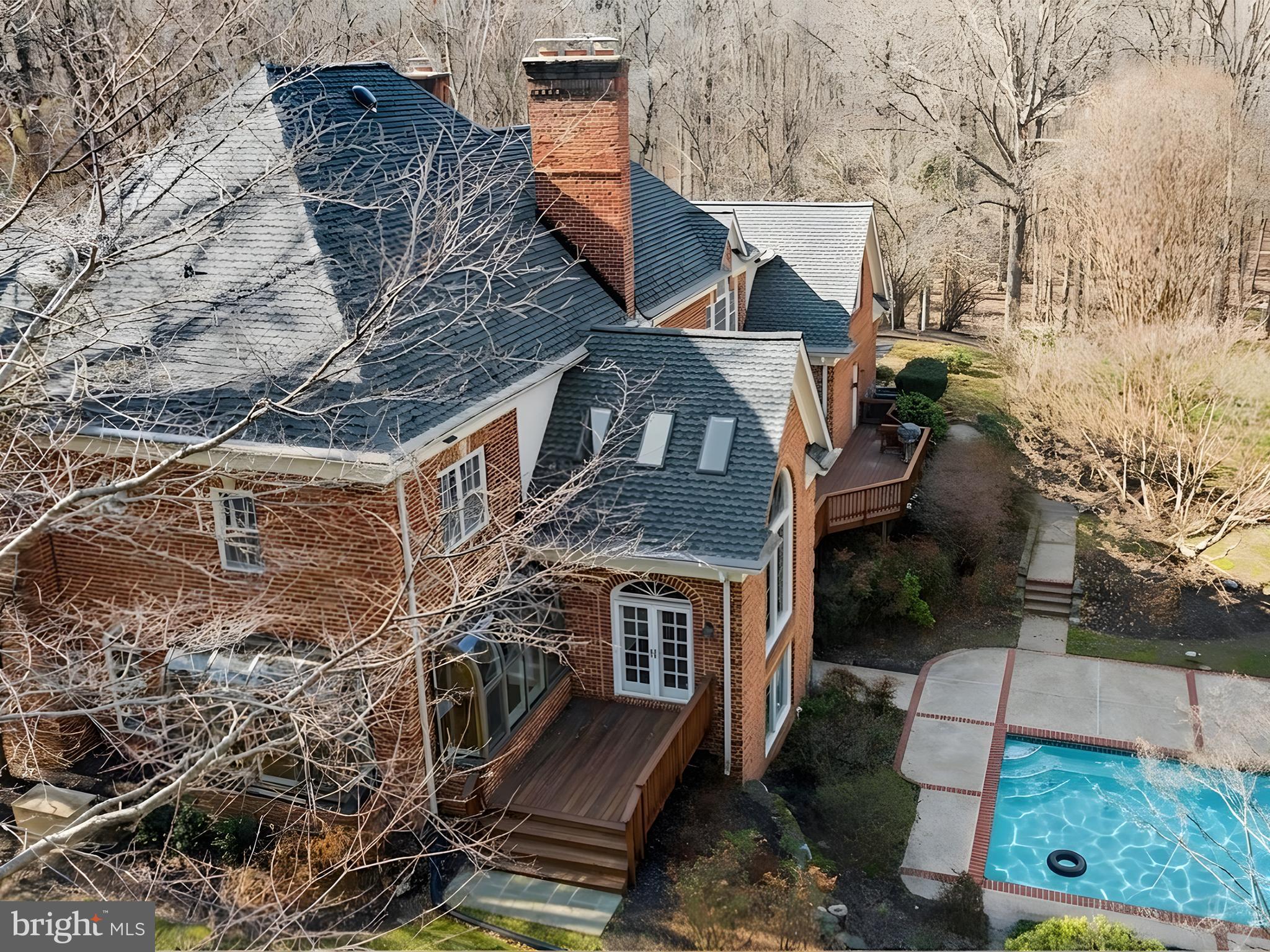 DEVEREUX STATION - Residential