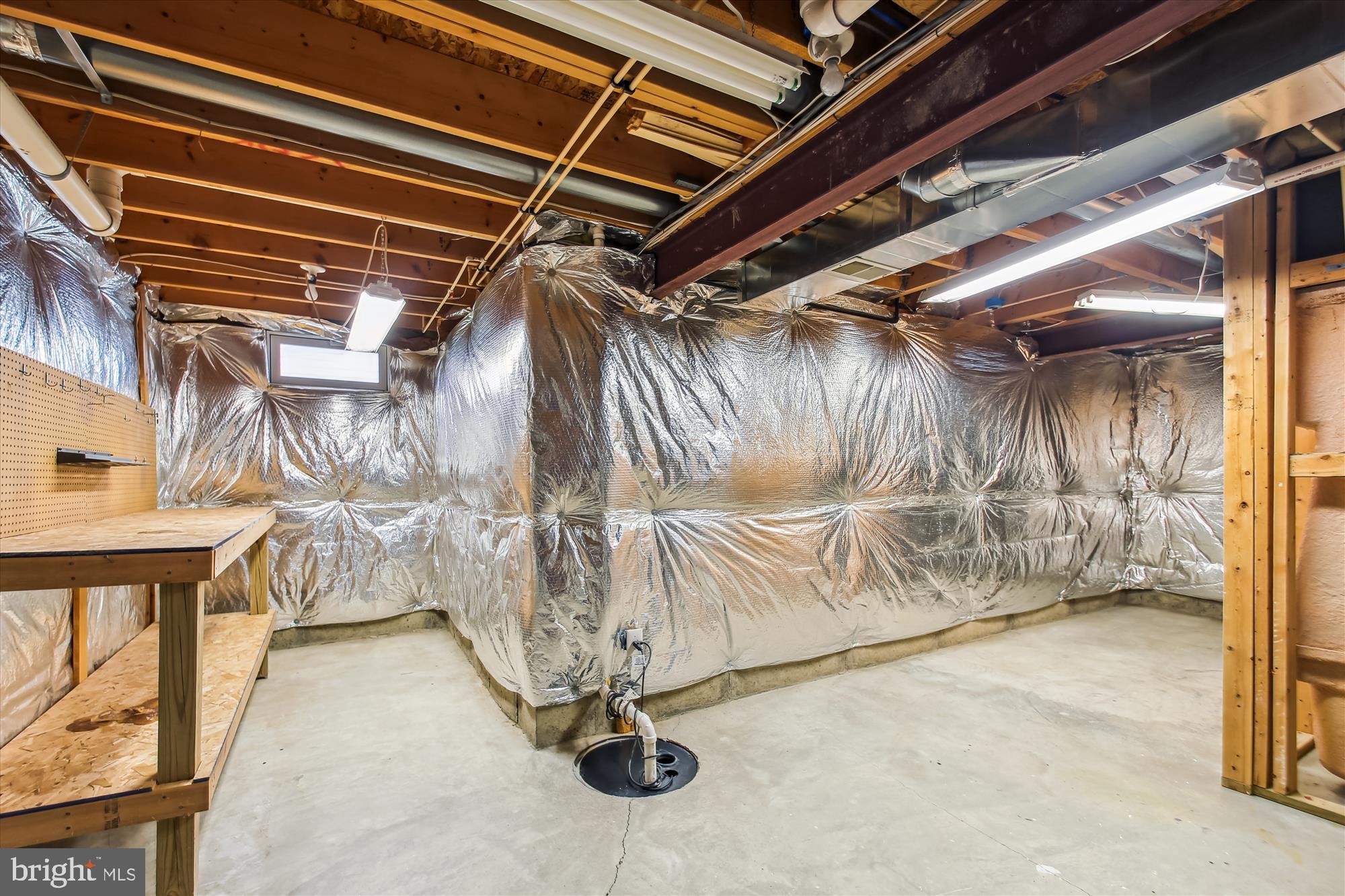 FARMINGTON VILLAGE - Residential