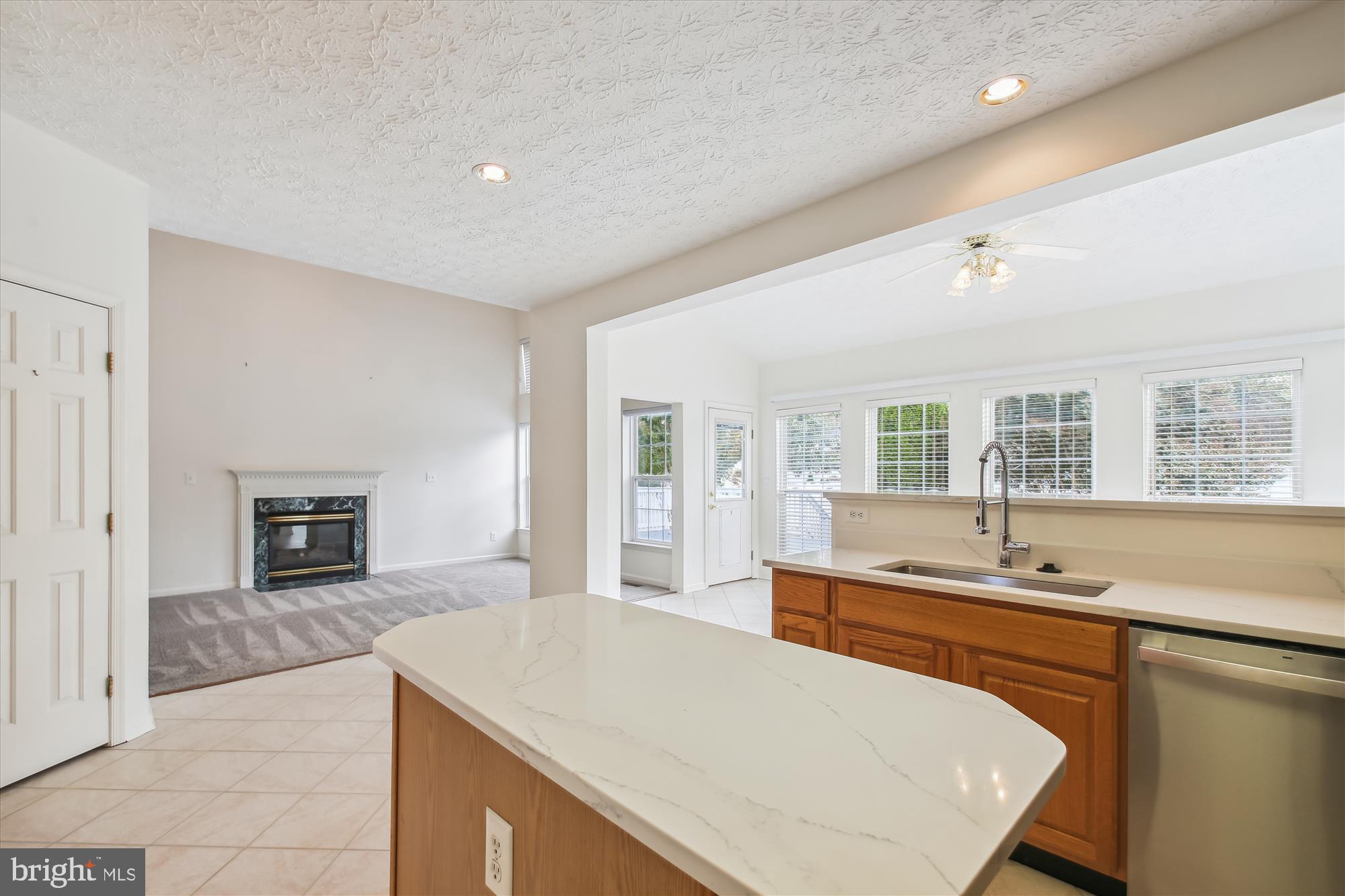 FARMINGTON VILLAGE - Residential