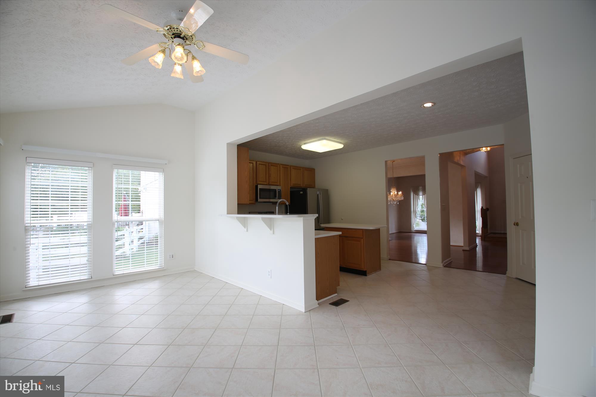 FARMINGTON VILLAGE - Residential