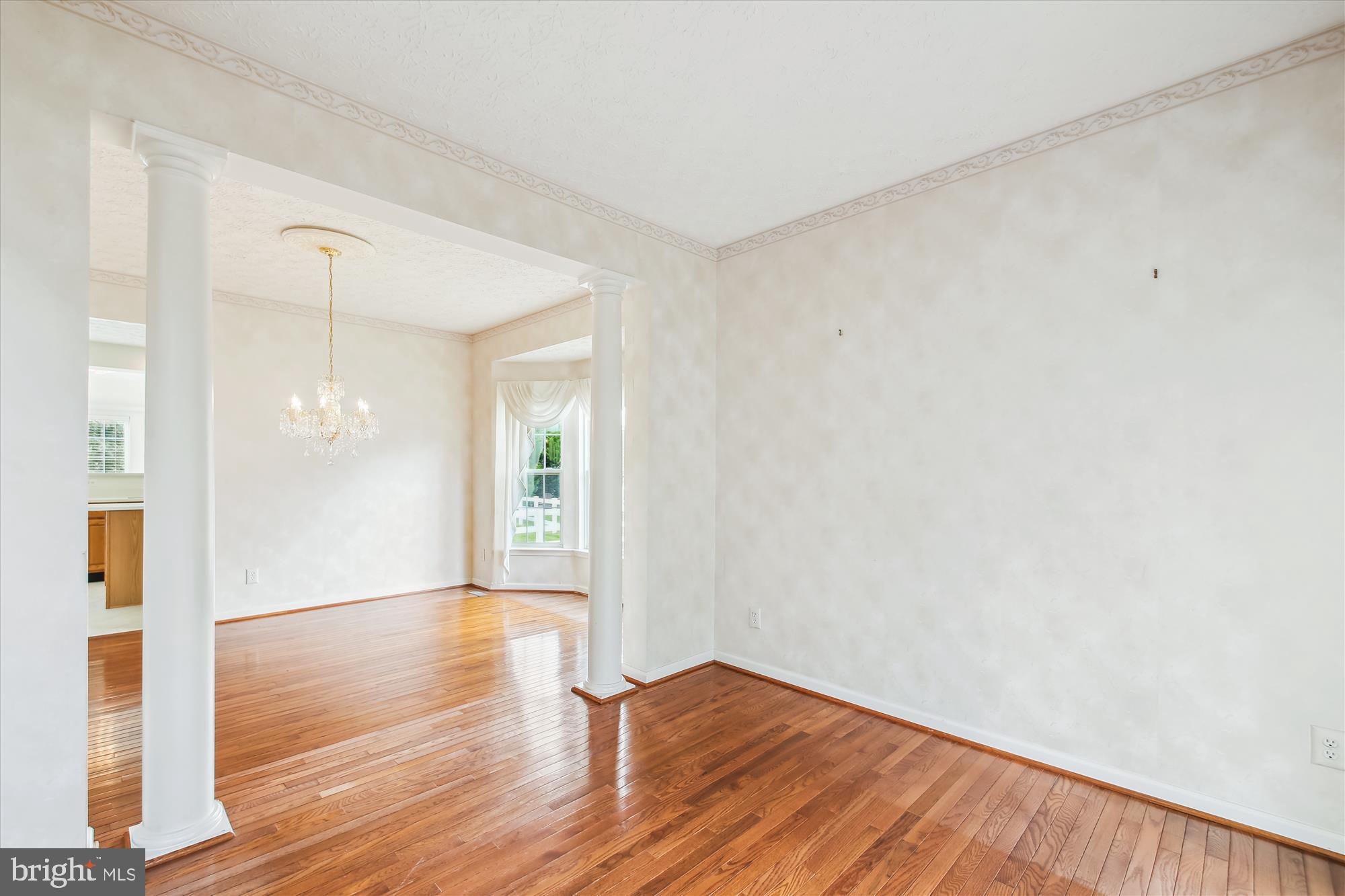 FARMINGTON VILLAGE - Residential