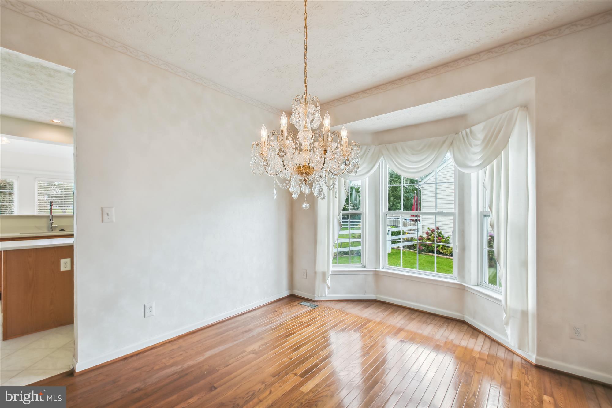 FARMINGTON VILLAGE - Residential