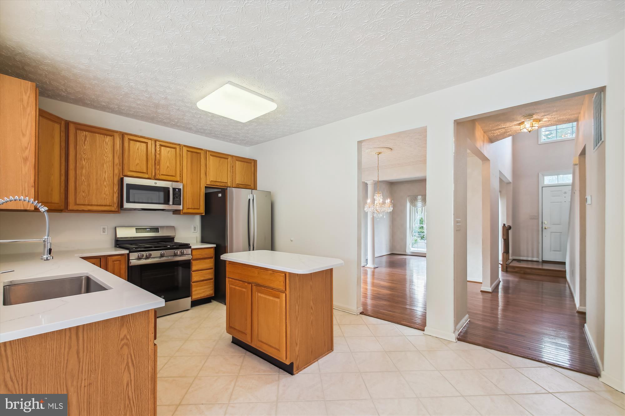 FARMINGTON VILLAGE - Residential