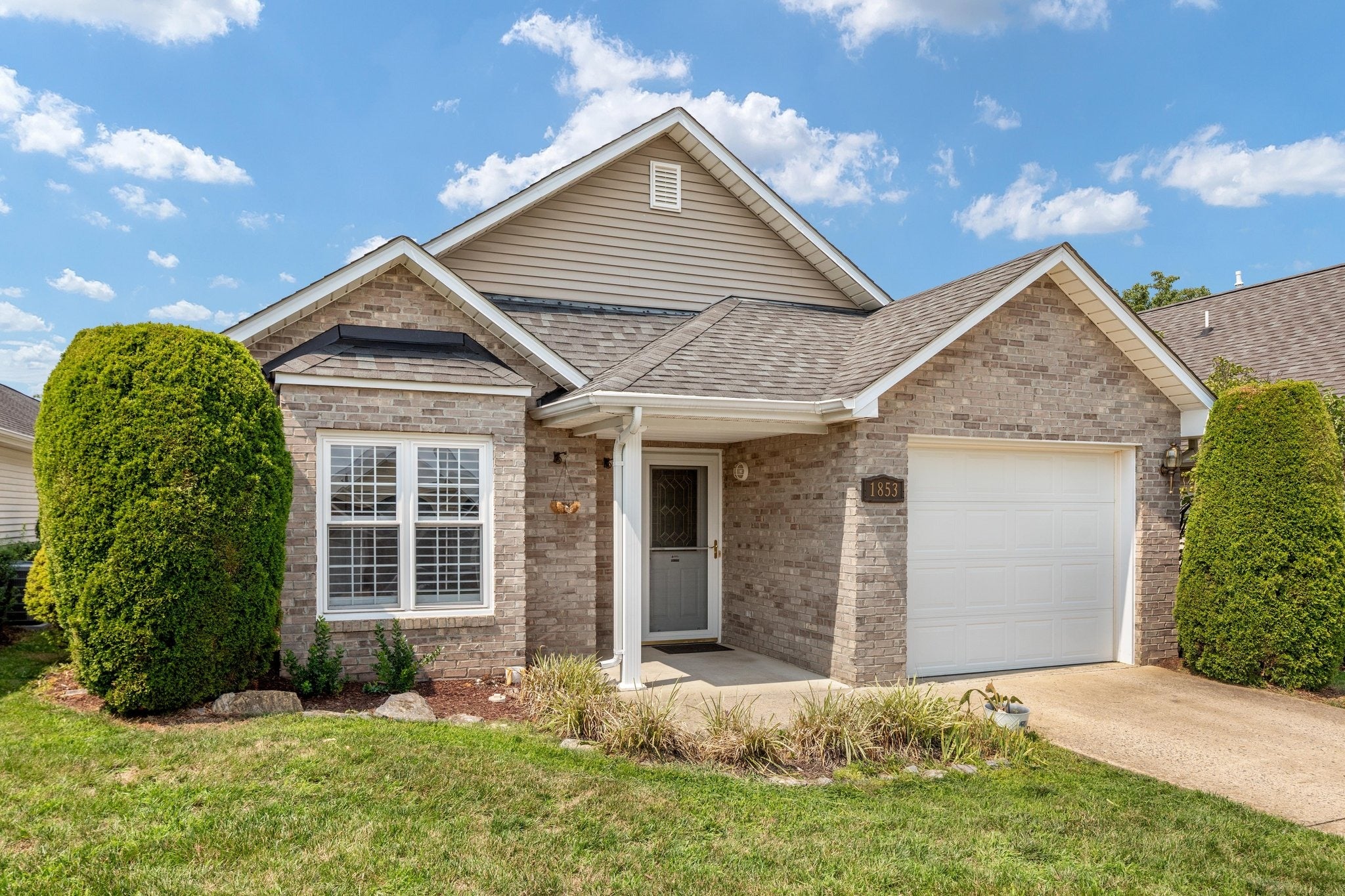 1853 ROSSER LANE