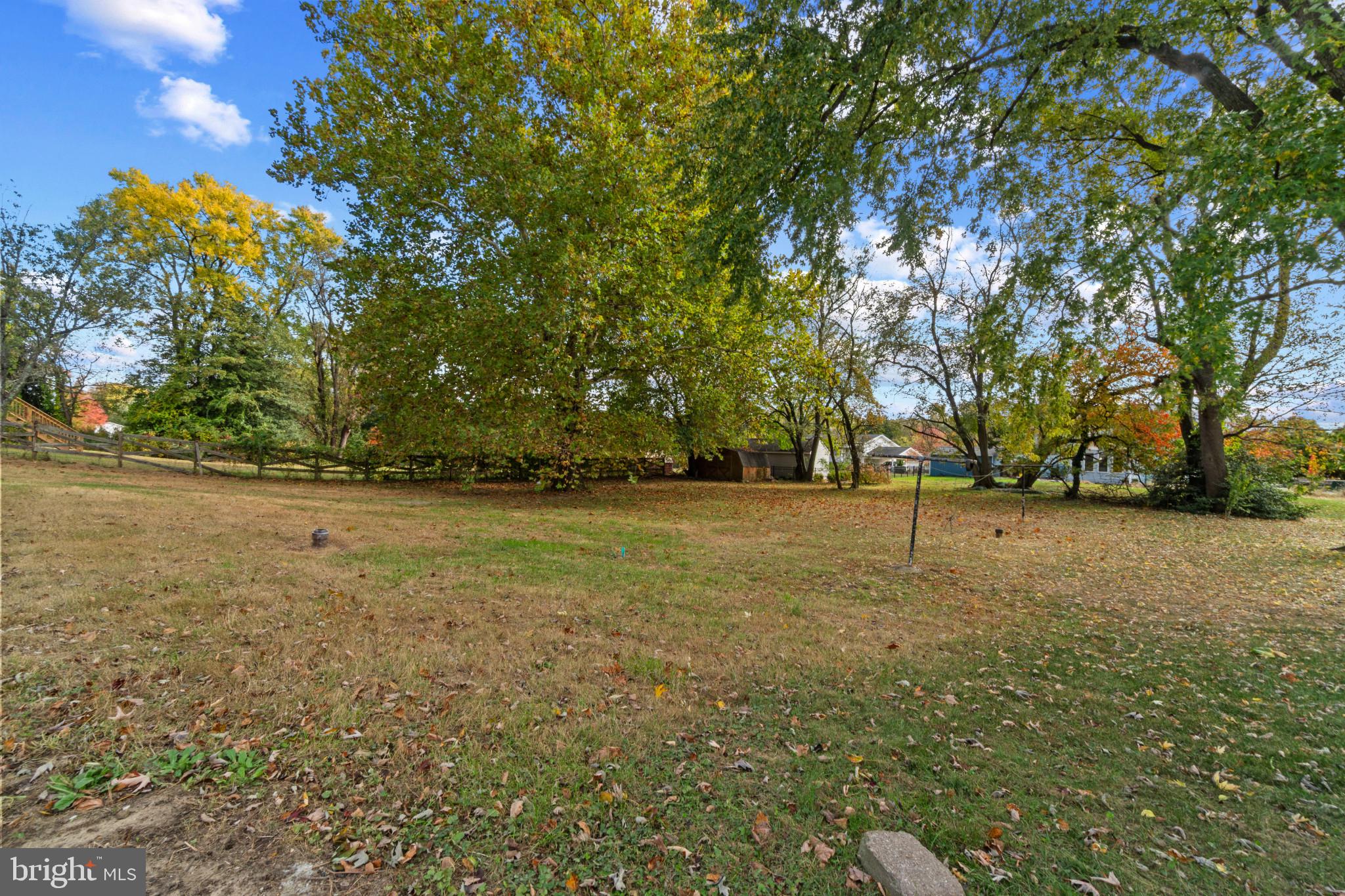 BRIGHTWOOD - Residential