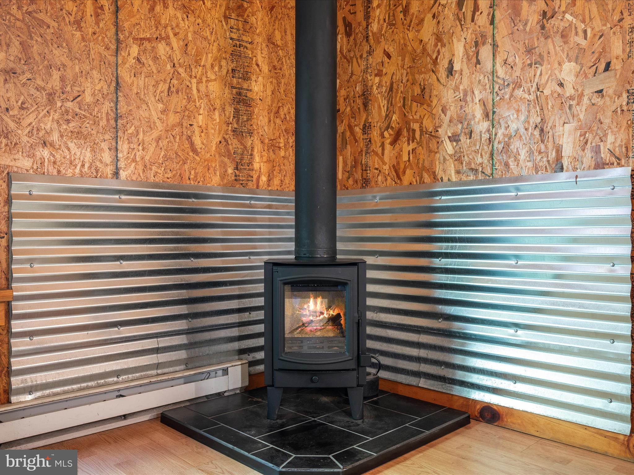 CABIN IN THE FOREST - Residential