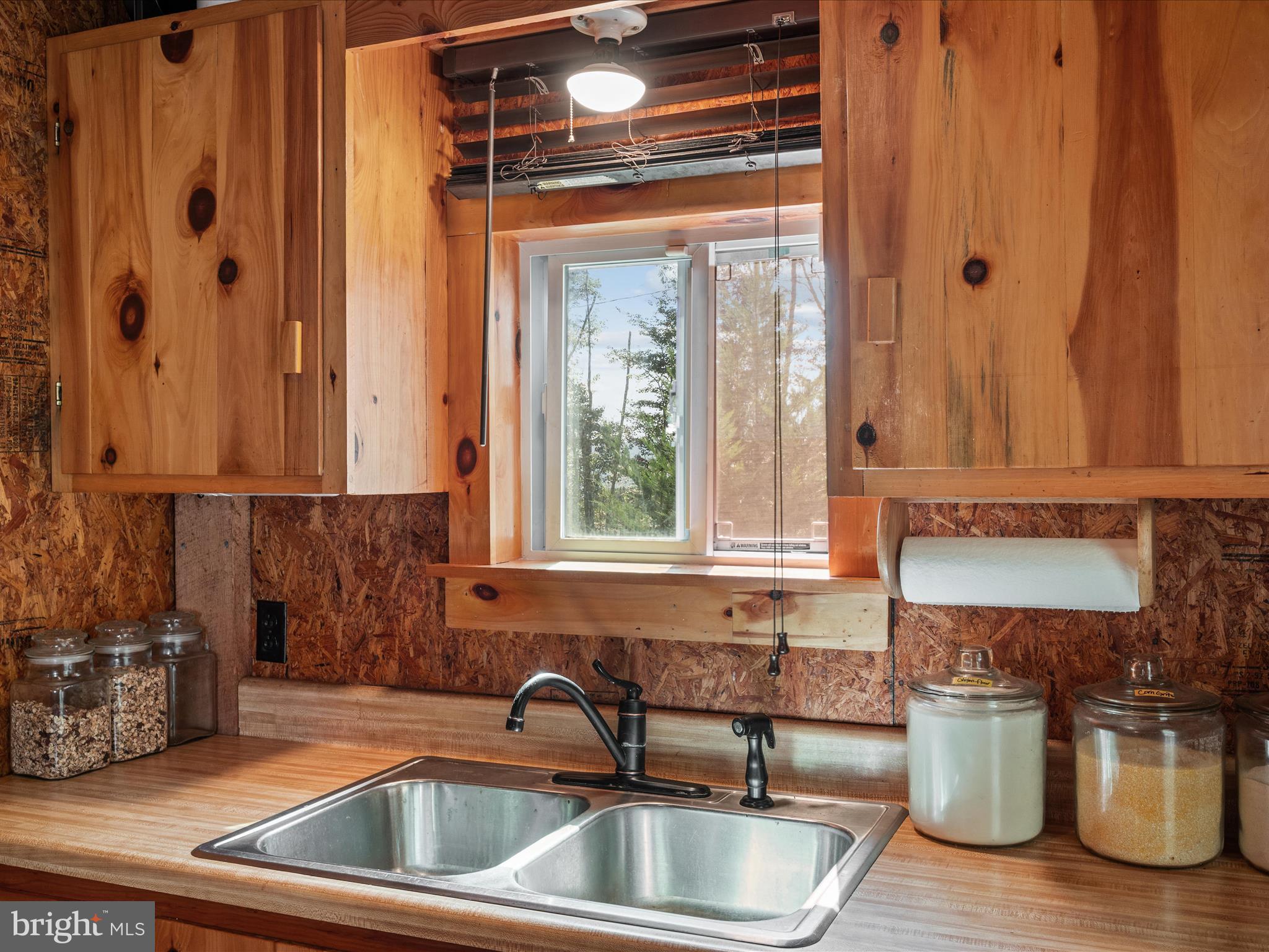 CABIN IN THE FOREST - Residential