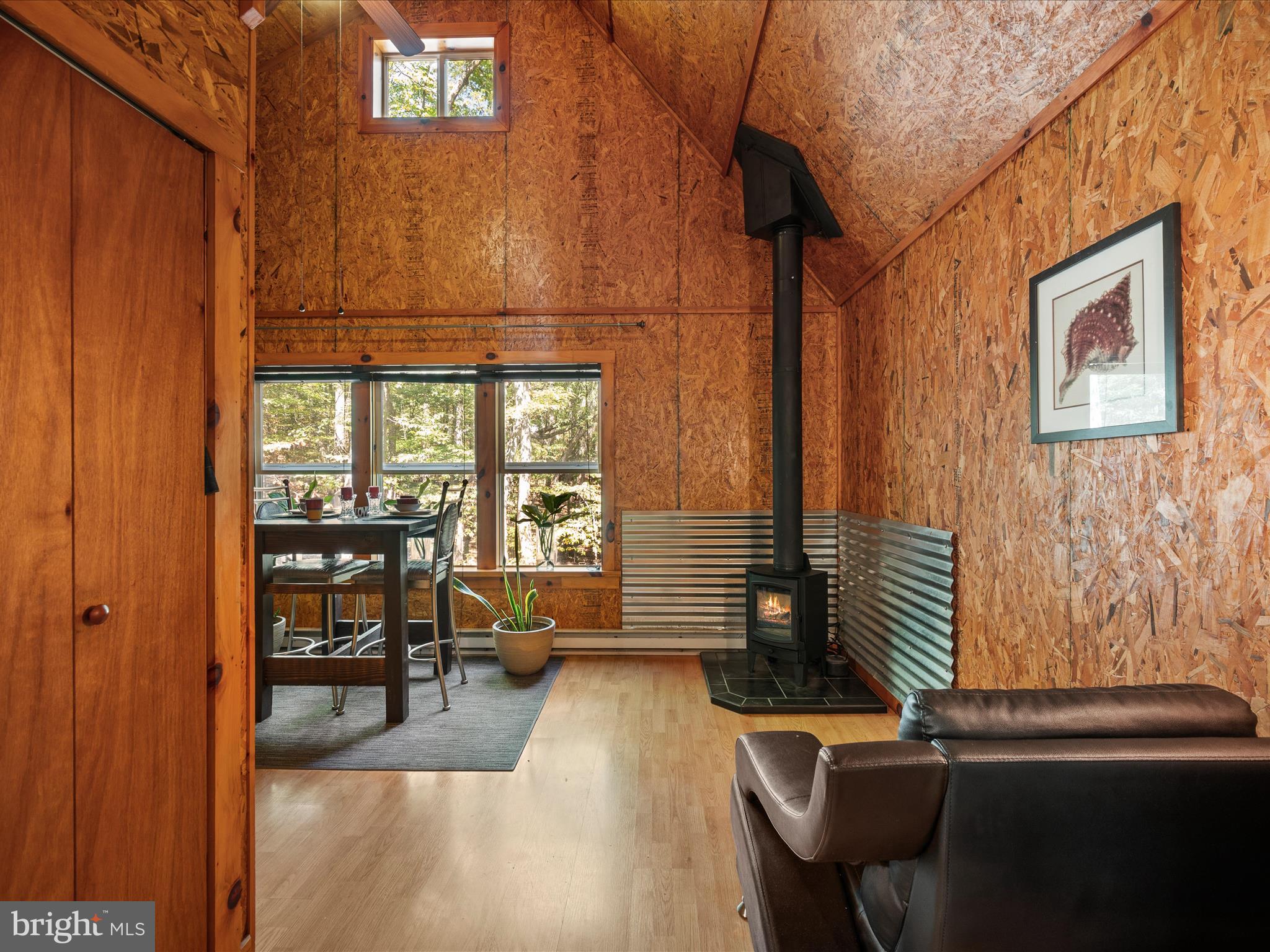 CABIN IN THE FOREST - Residential