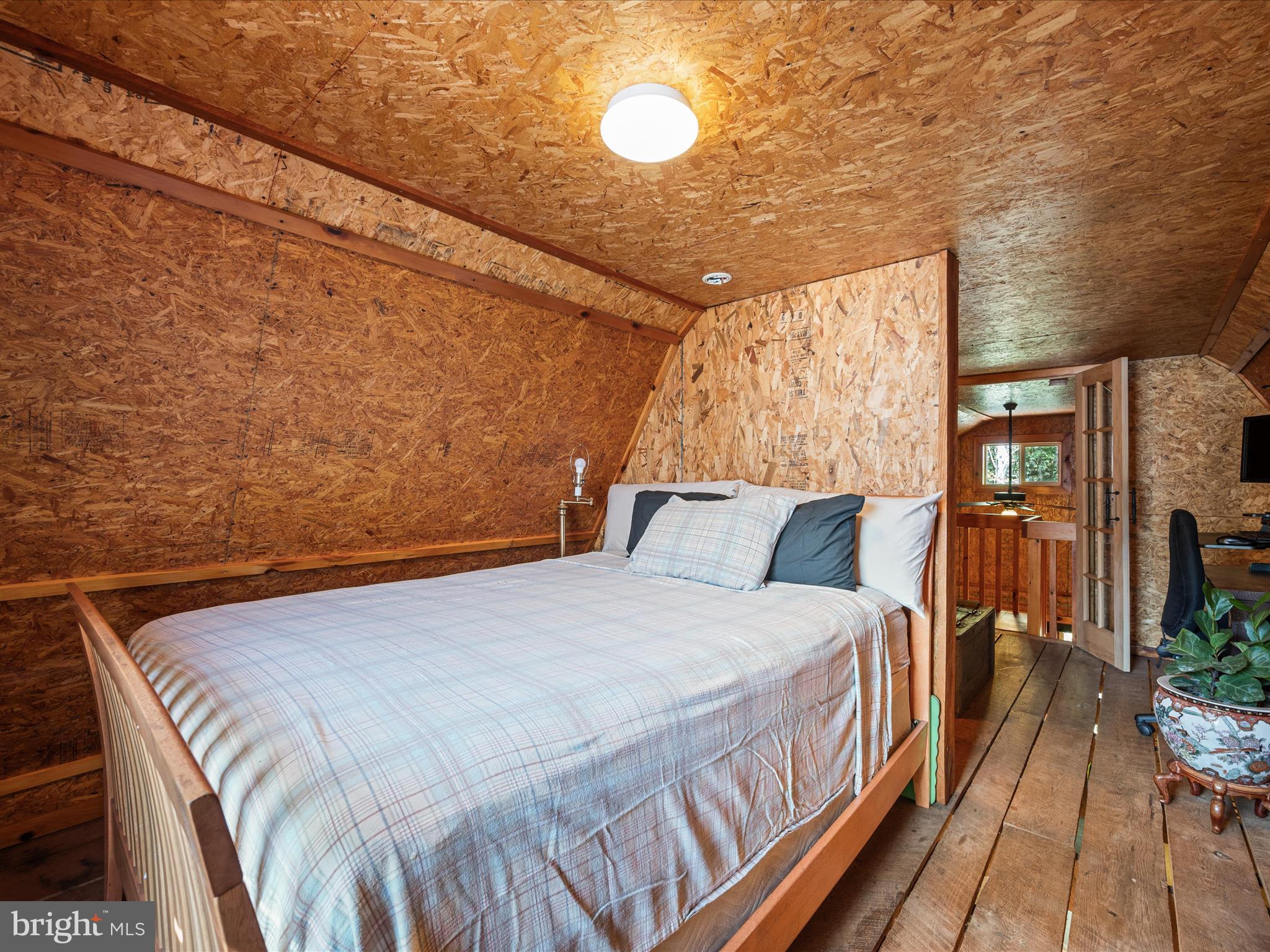 CABIN IN THE FOREST - Residential