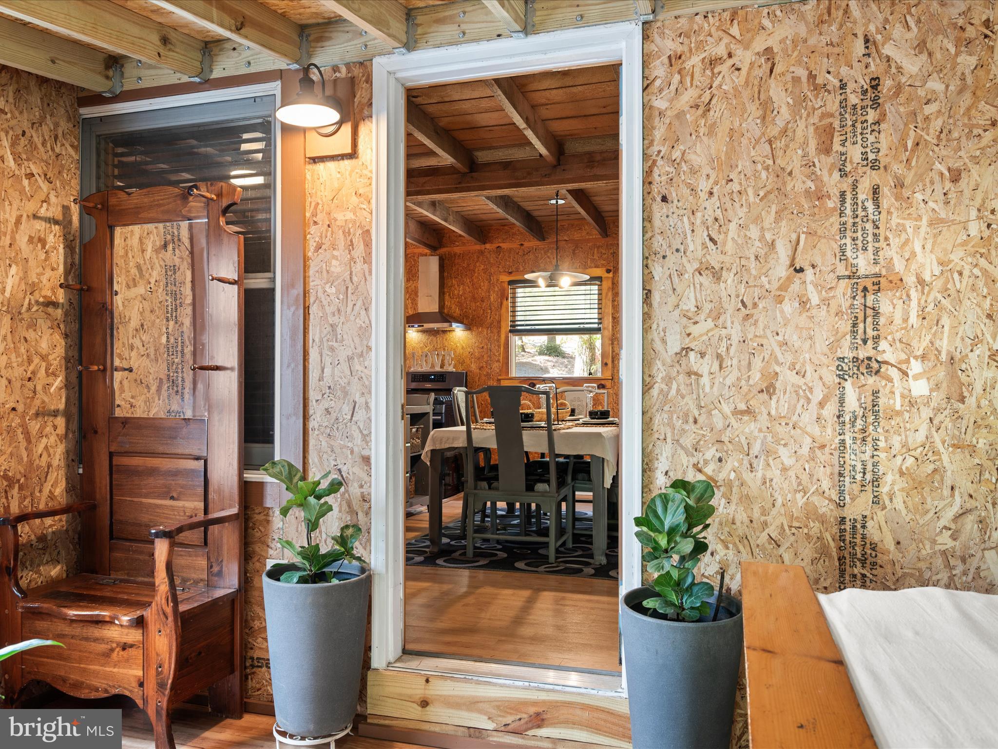 CABIN IN THE FOREST - Residential