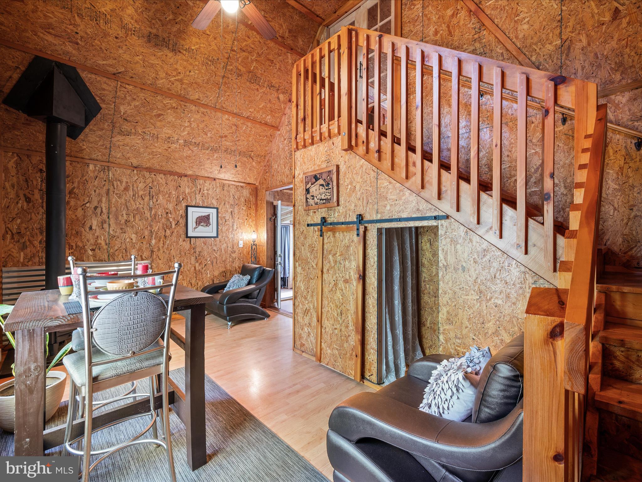 CABIN IN THE FOREST - Residential