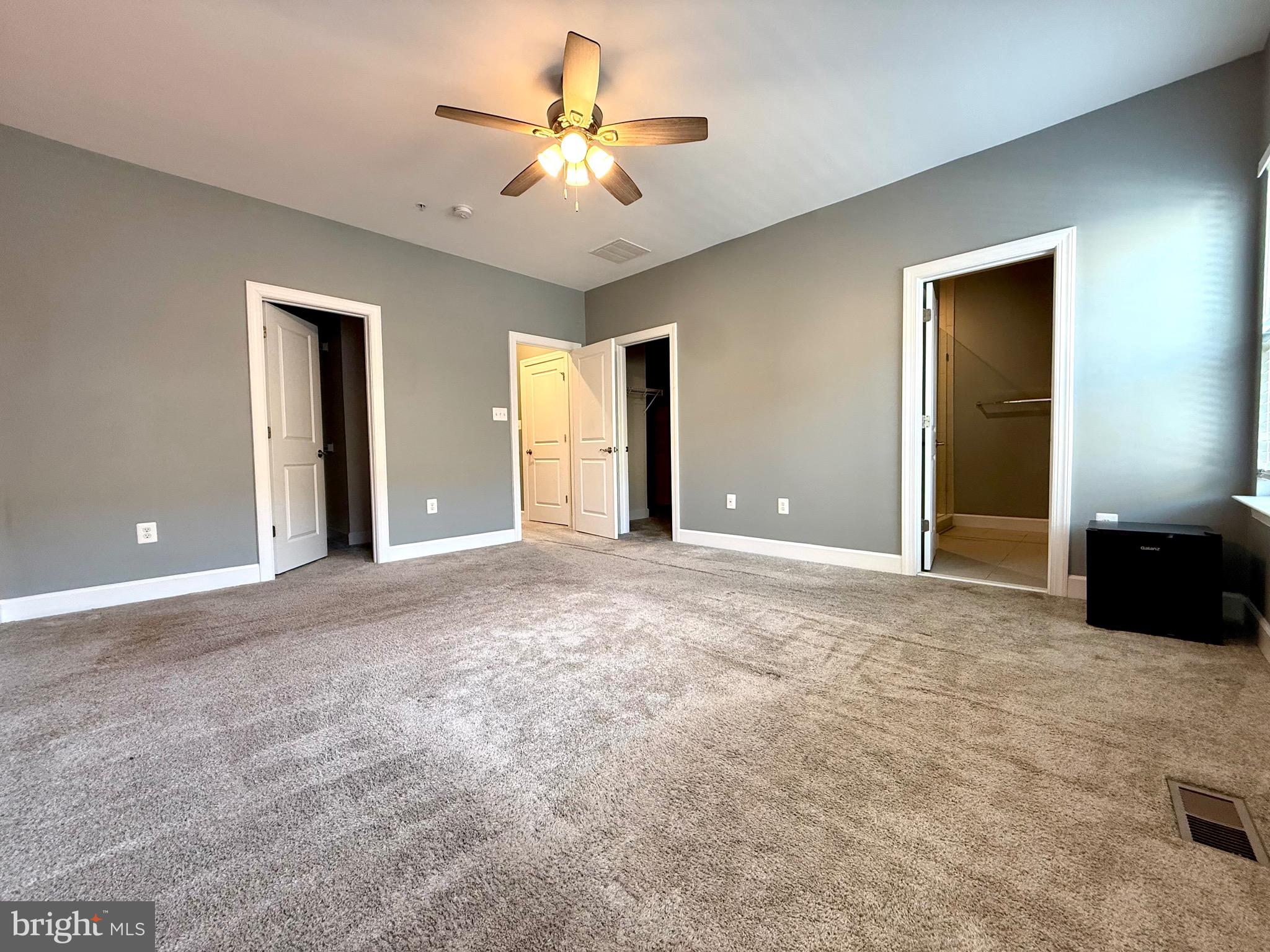 CAPITAL COURT - Residential