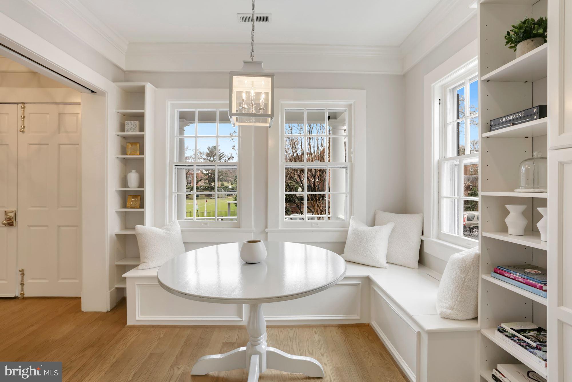 GEORGETOWN - Residential