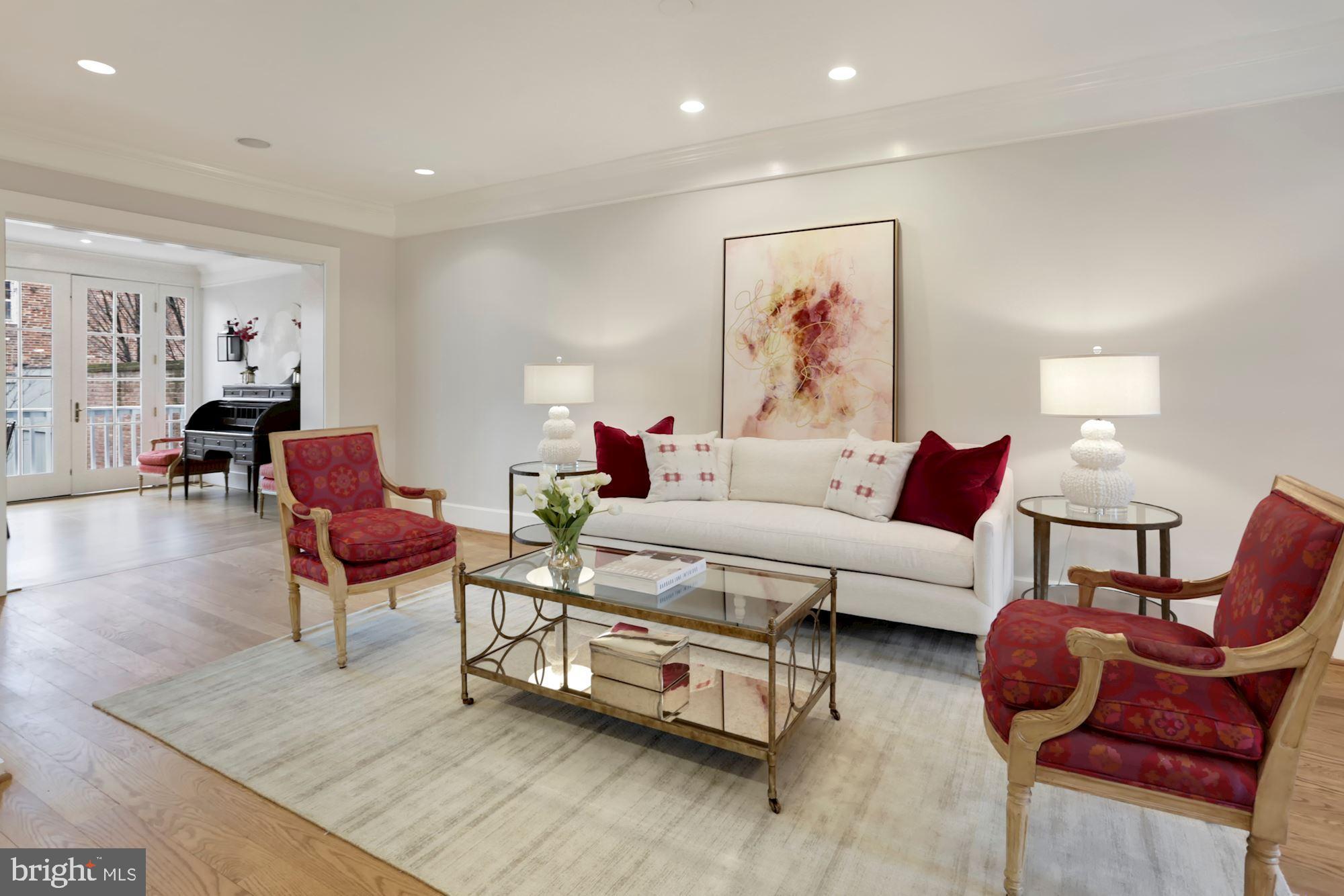 GEORGETOWN - Residential