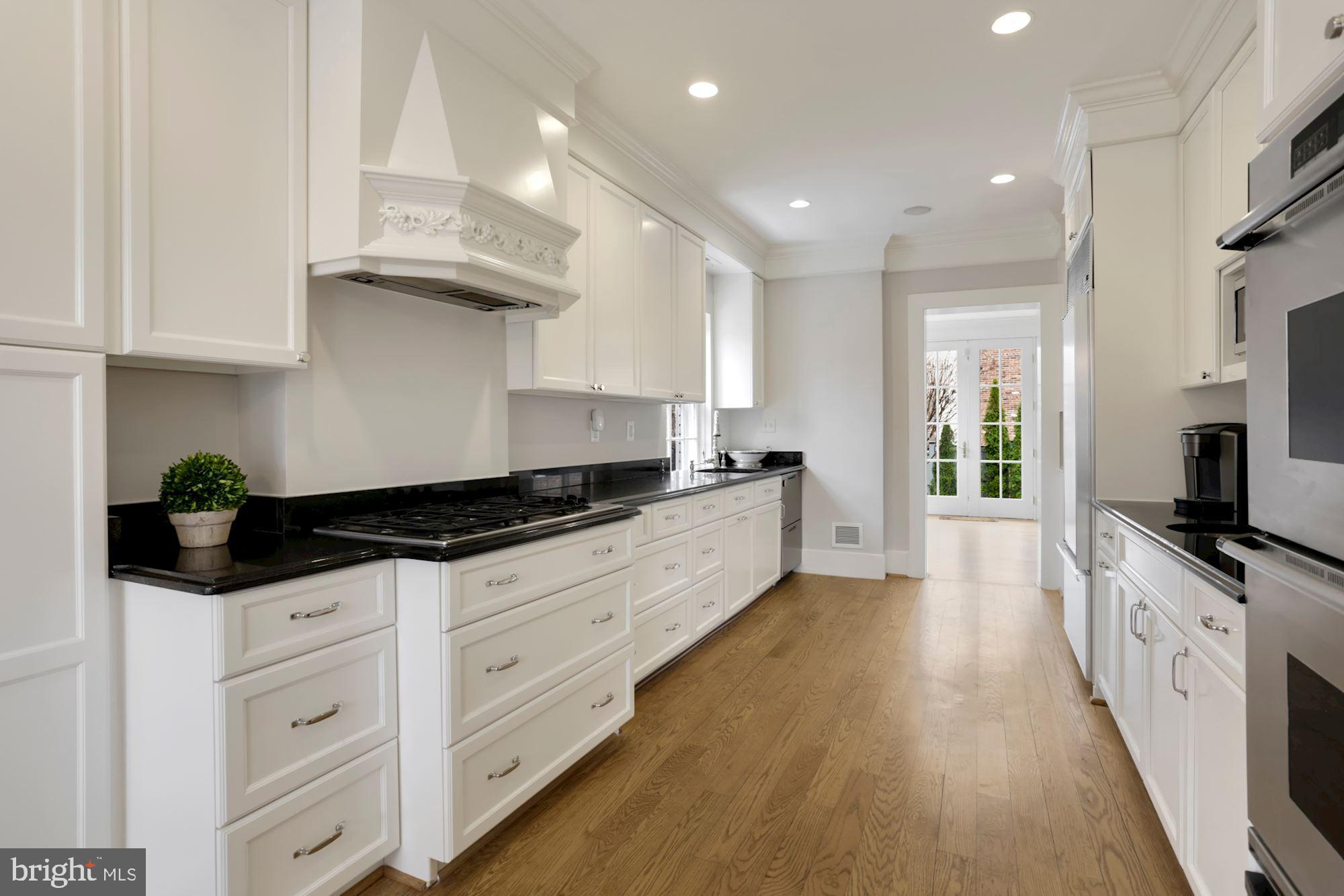 GEORGETOWN - Residential