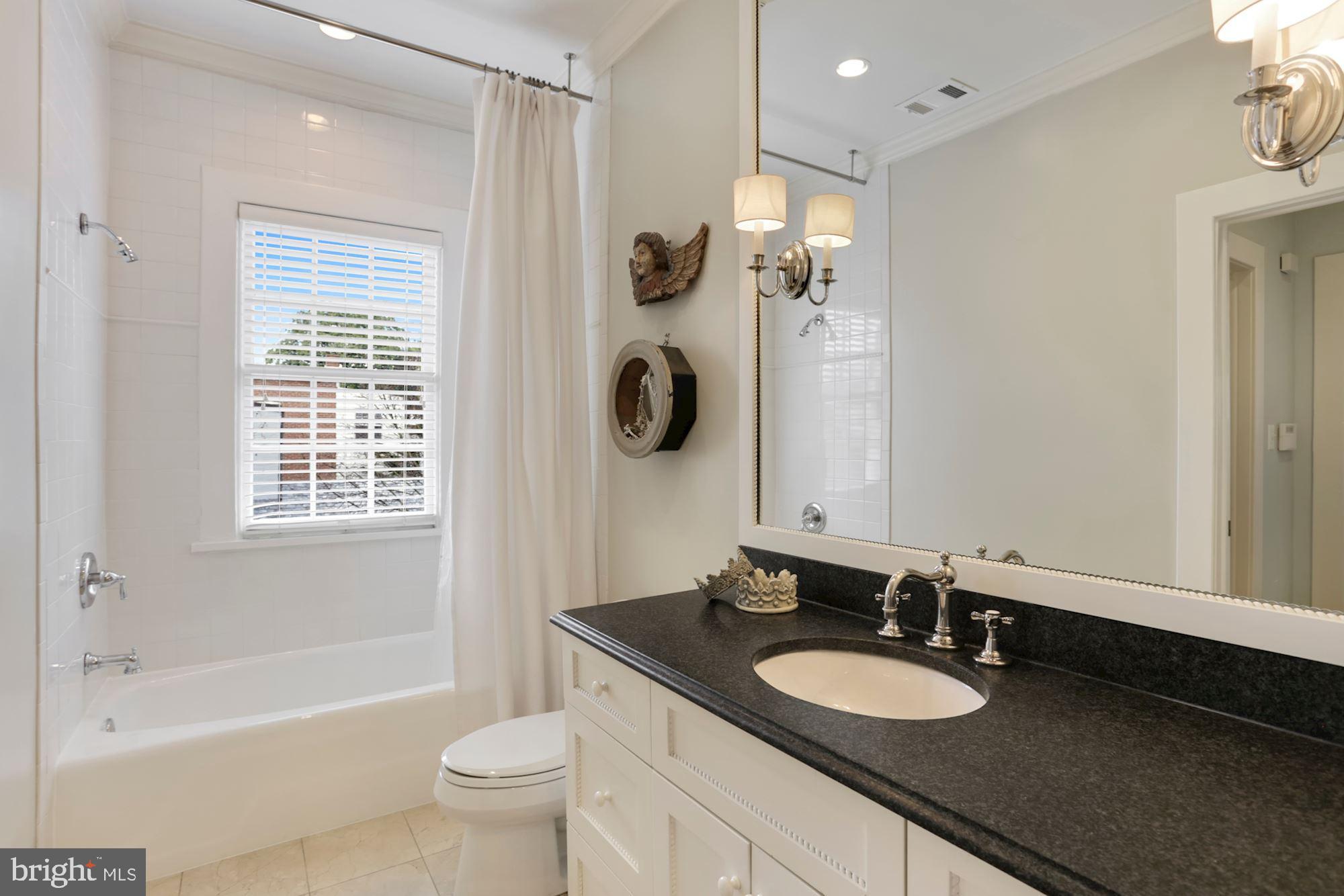 GEORGETOWN - Residential