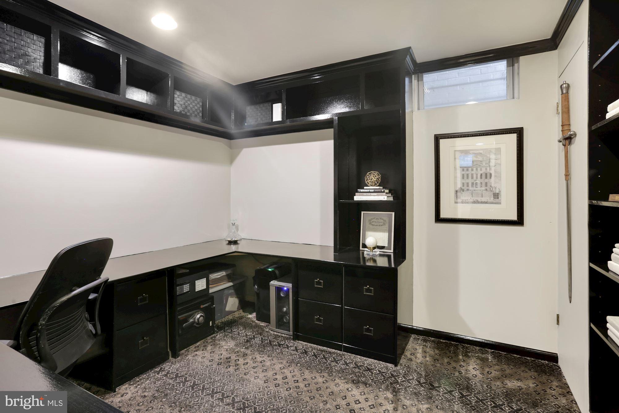 GEORGETOWN - Residential