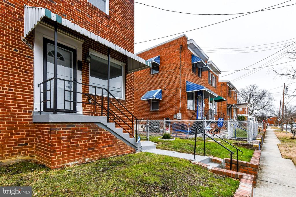 Photo of 4227 Nash Street SE, WASHINGTON, DC 20020 (MLS # DCDC2258028)