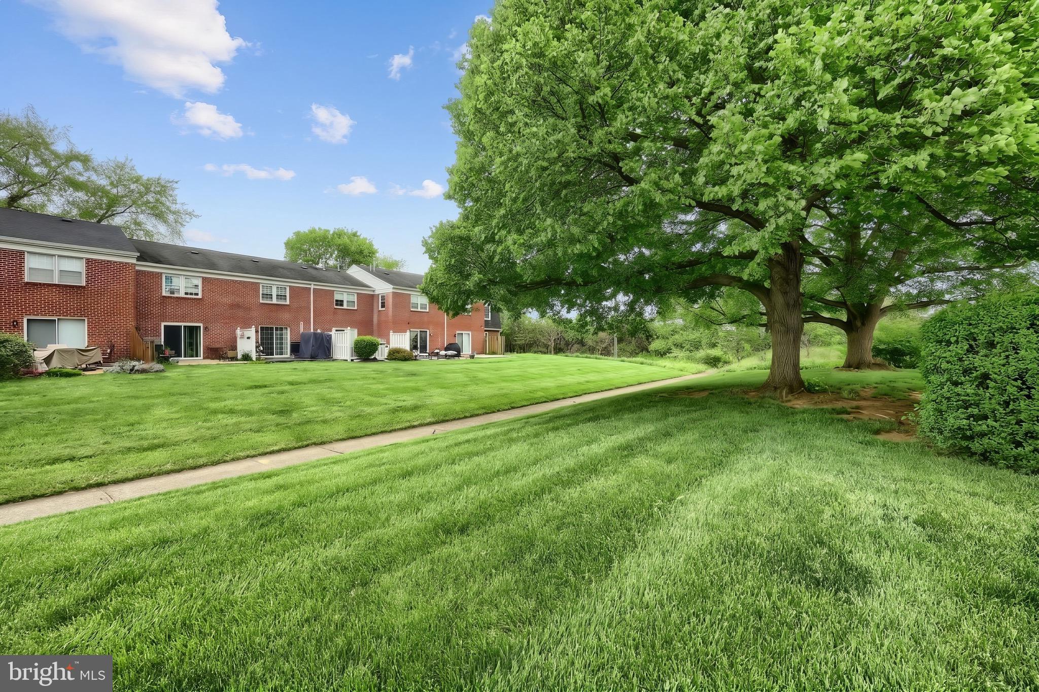 COLONY PARK - Residential