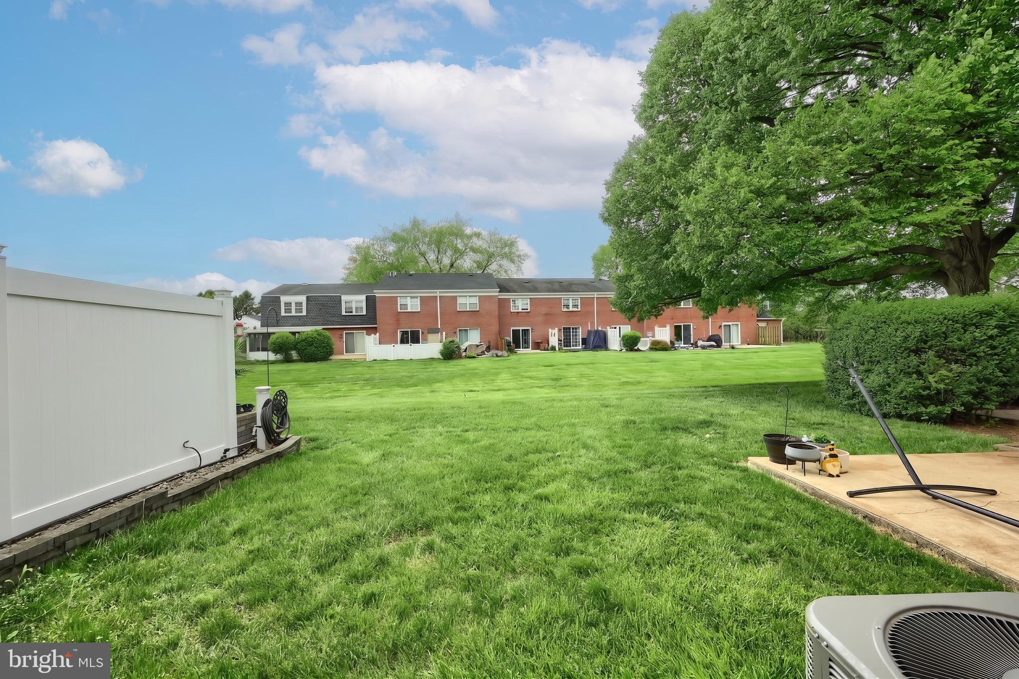 COLONY PARK - Residential