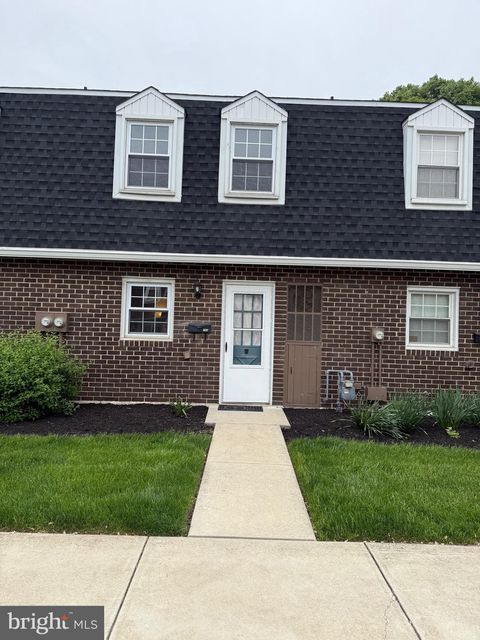 793 HARDWICK PLACE YORK PA 17404